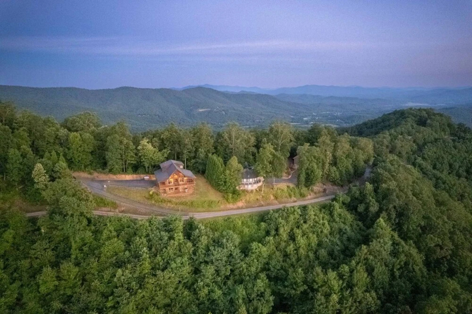The Blue Ridge Mountain Top Cabin
