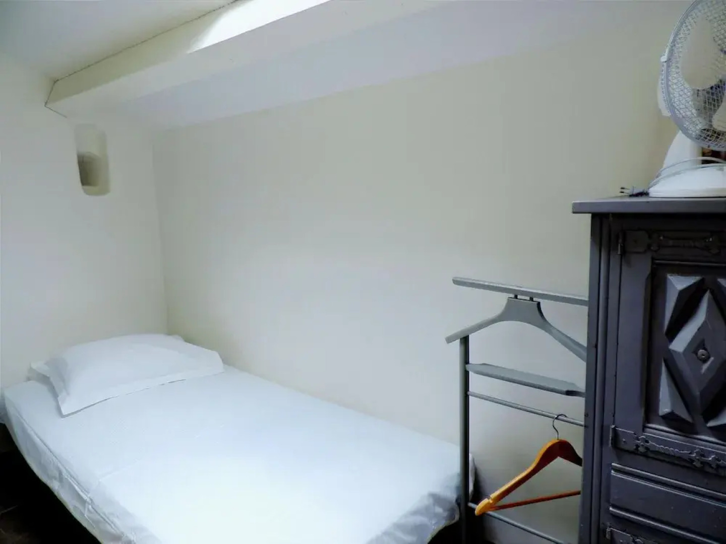 Authentic Stone Mas Retreat