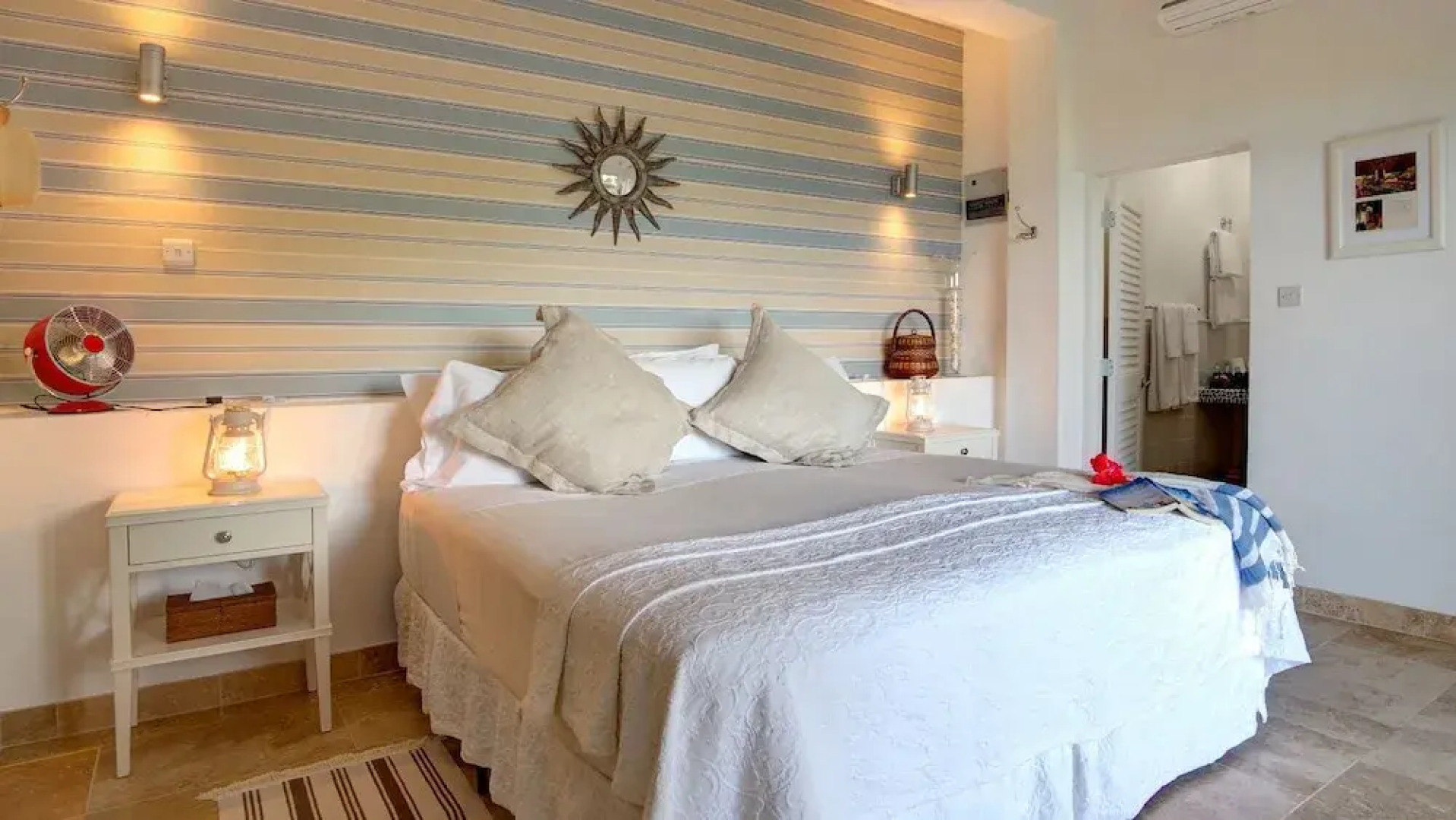 FireFly Hotel Mustique