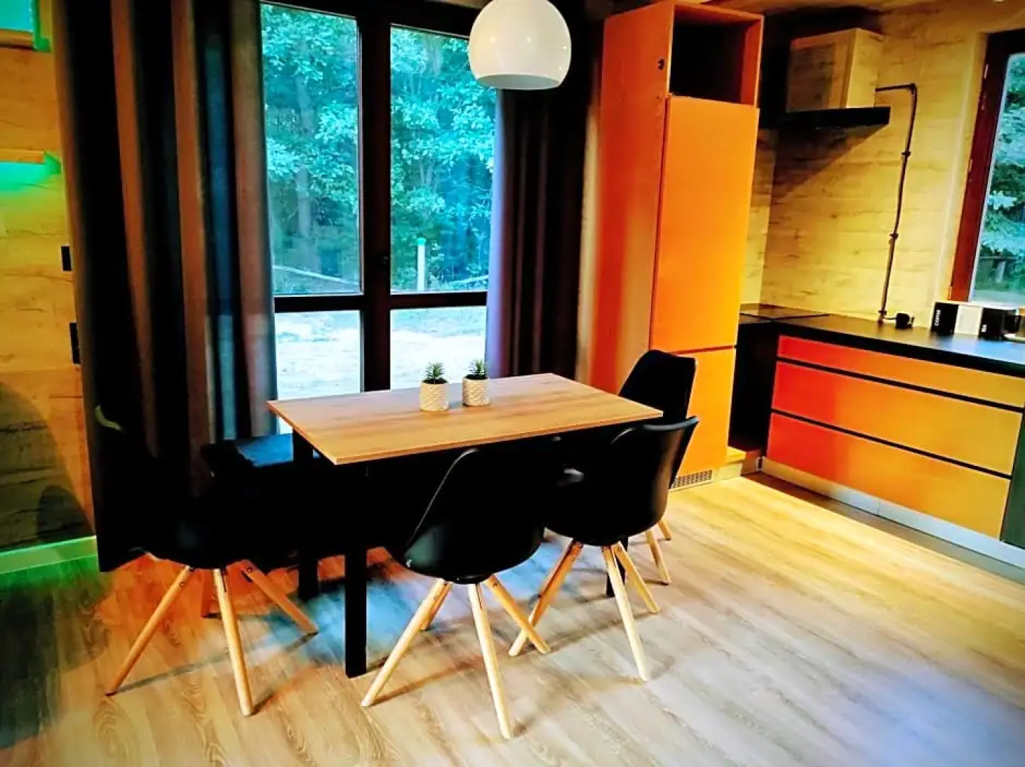 Ranczo W Lesie - Domki Z Jacuzzi