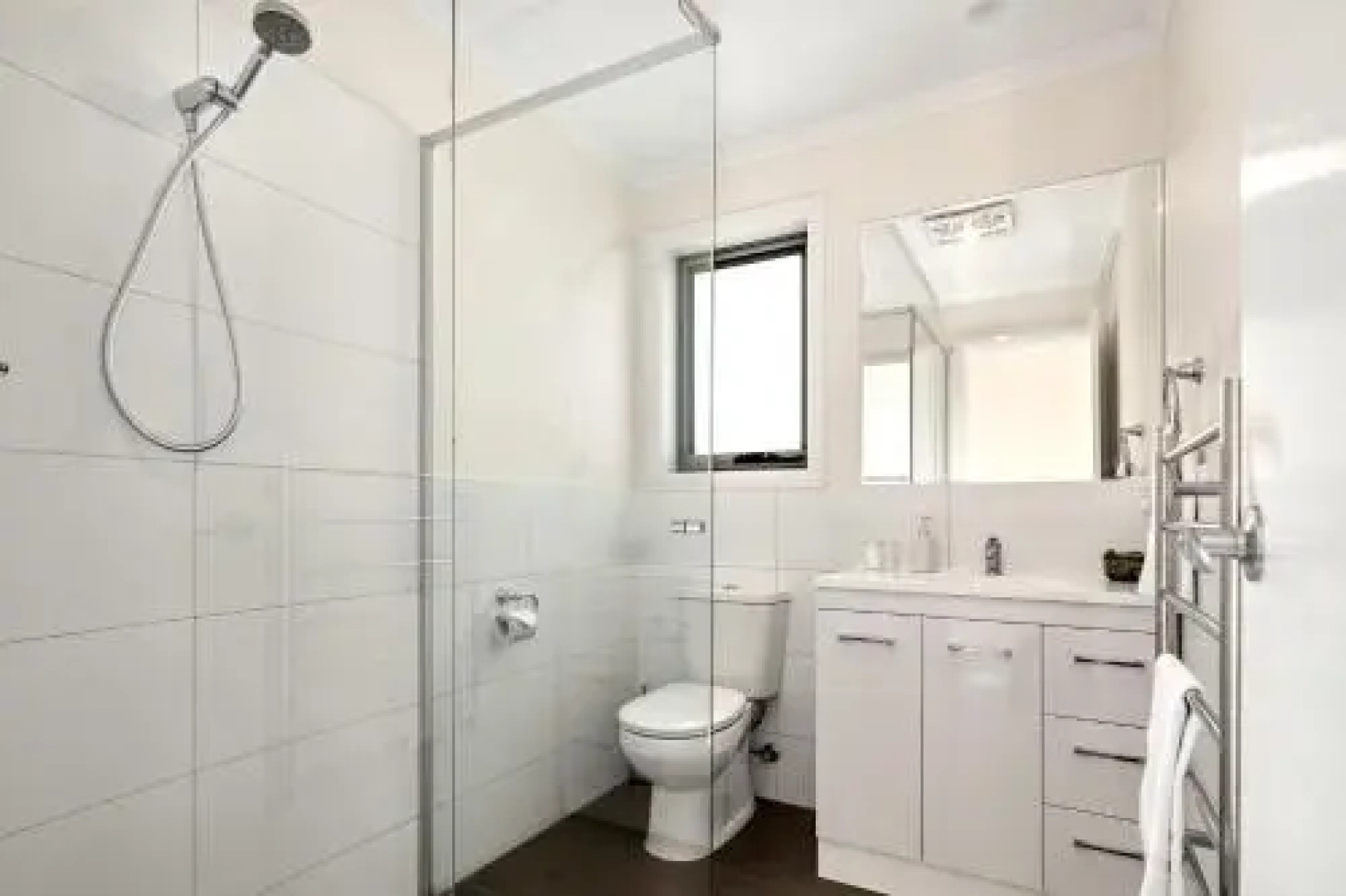 GRANITE BEACH HOUSE @ Bay of Fires