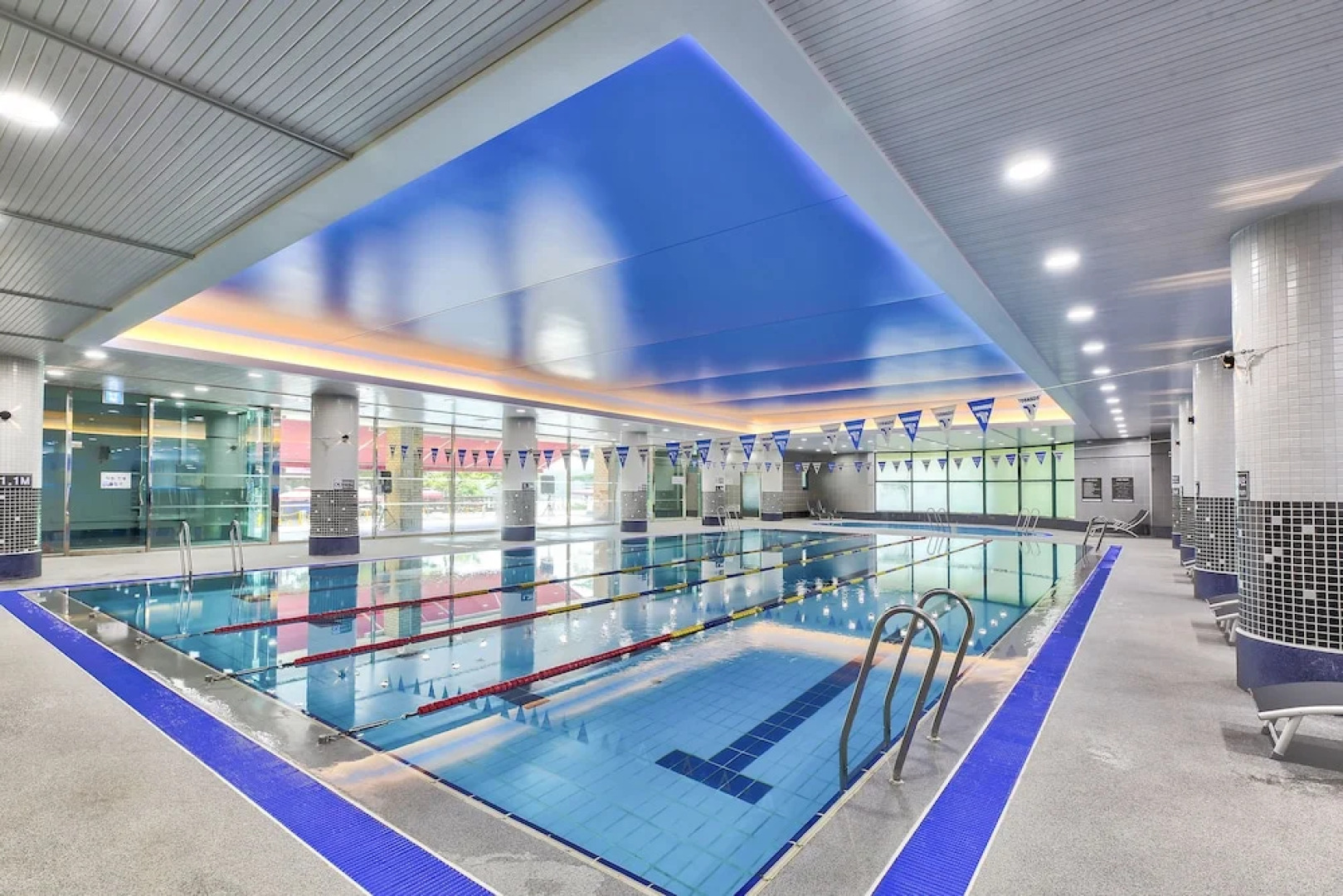 Cheongpung Resort Lake Hotel