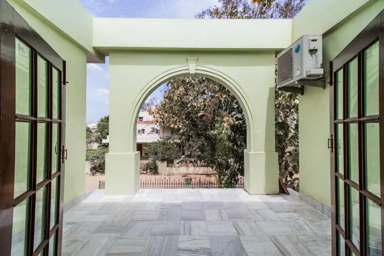 Oyo 39999 Space Ville