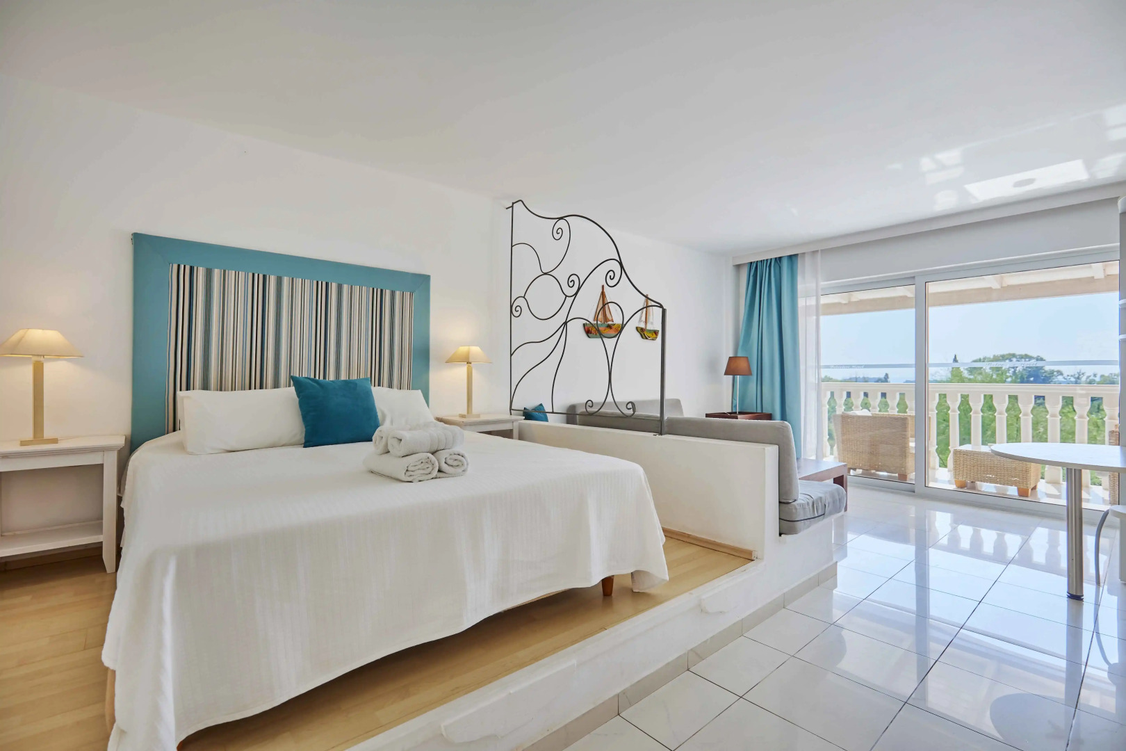 Gerakas Belvedere Hotel & Luxury Suites