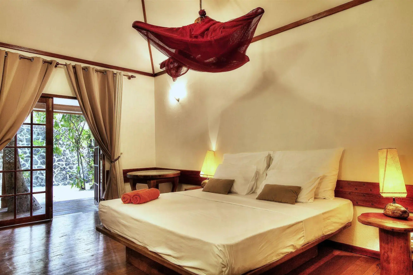 NAKAI Maayafushi Resort