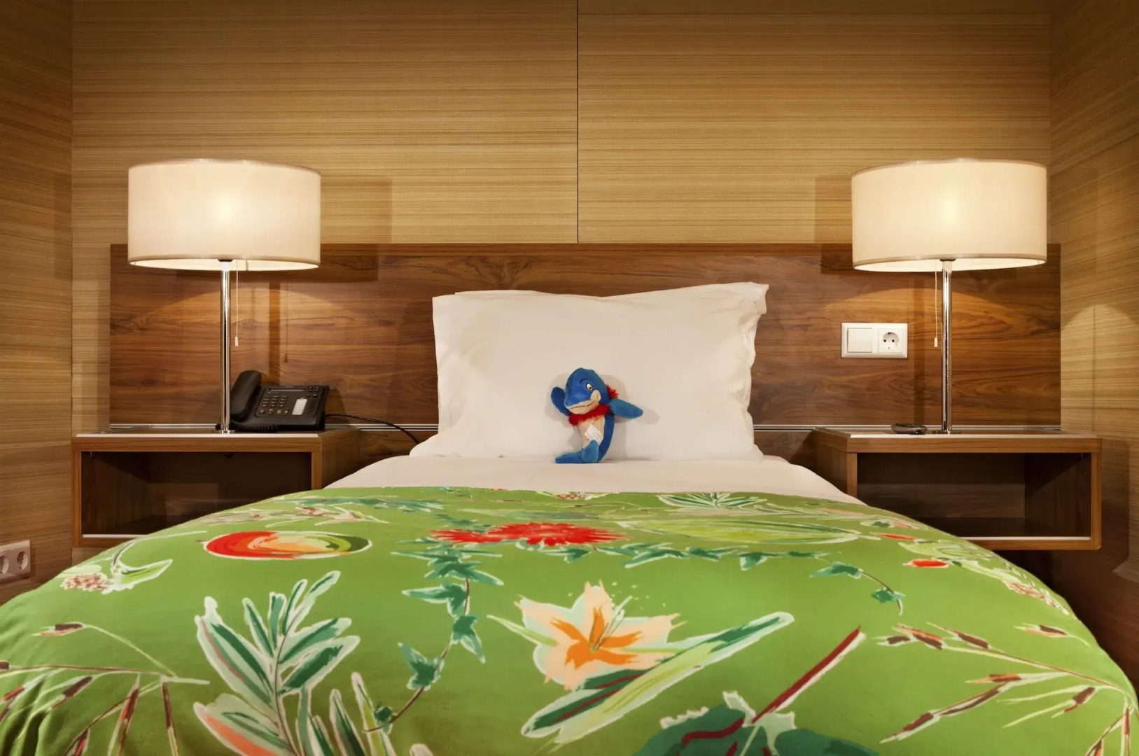 ss Rotterdam Hotel & Restaurants