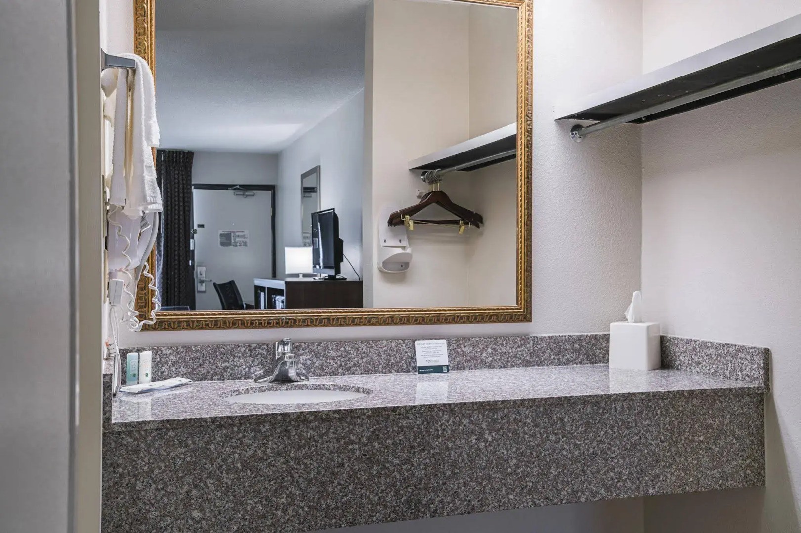 Quality Hotel Morehead City