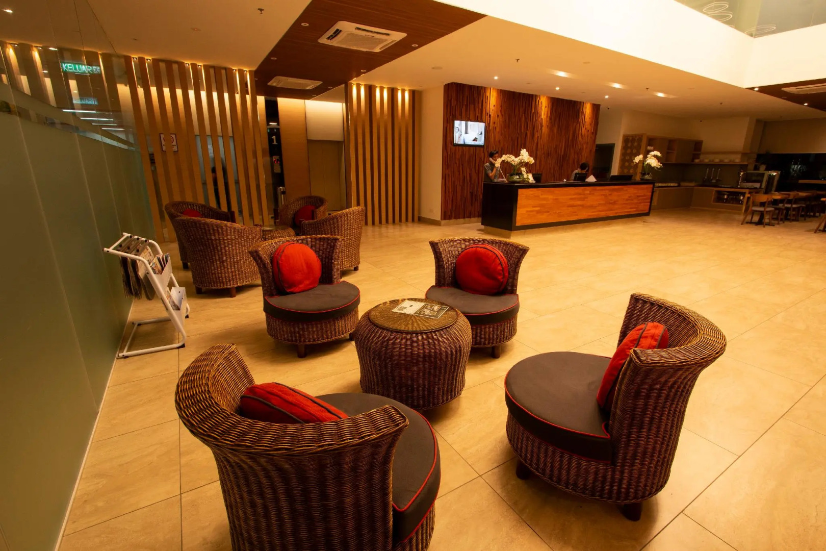 AZ Hotel & Serviced Apartments