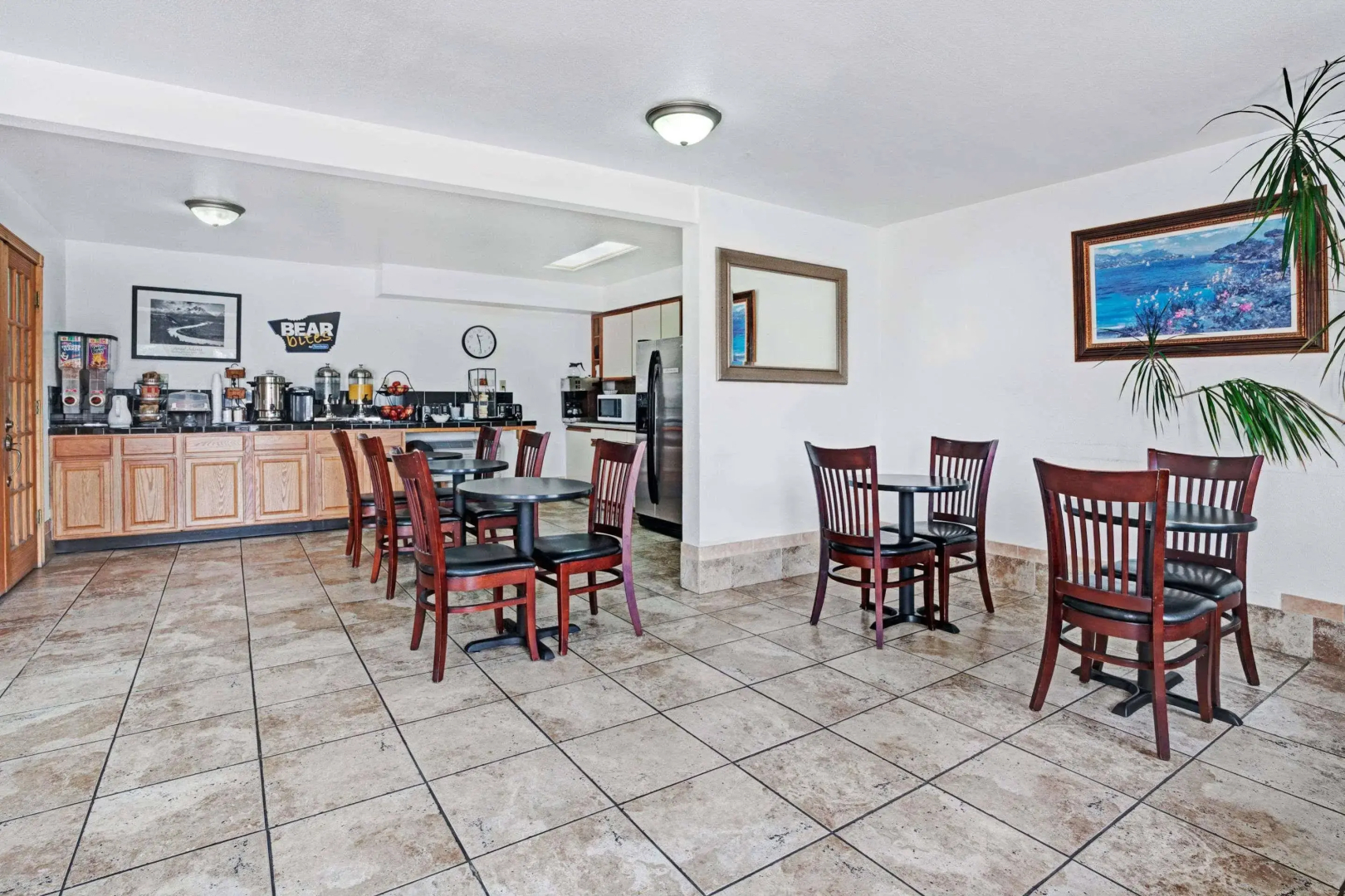 Travelodge by Wyndham Seattle North of Downtown