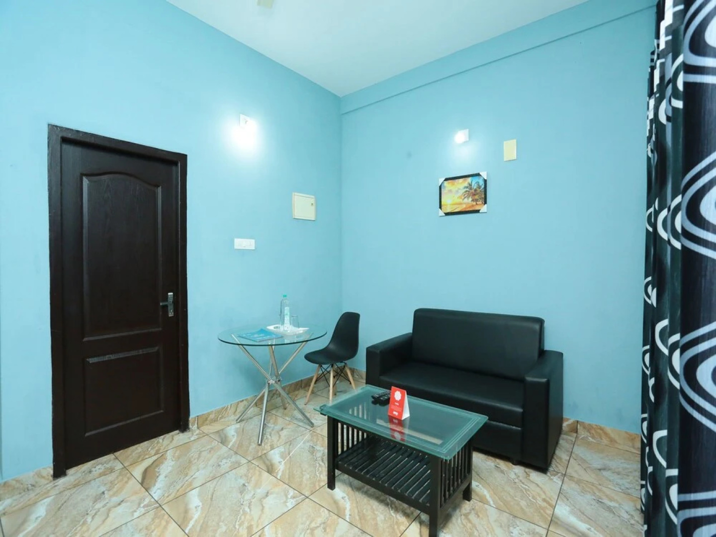 OYO 16417 Zahir Residency