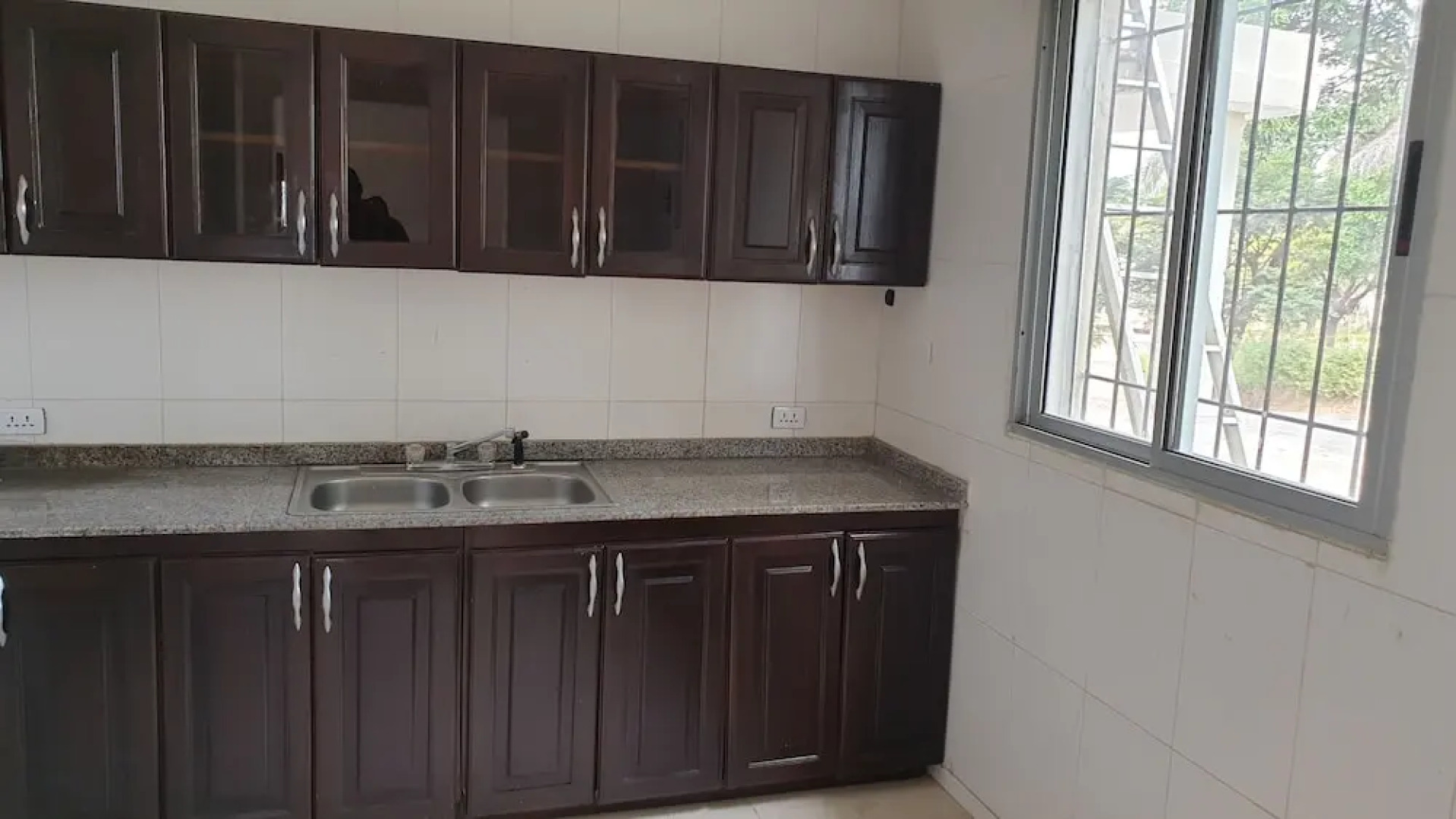 Riverside Resort Villas