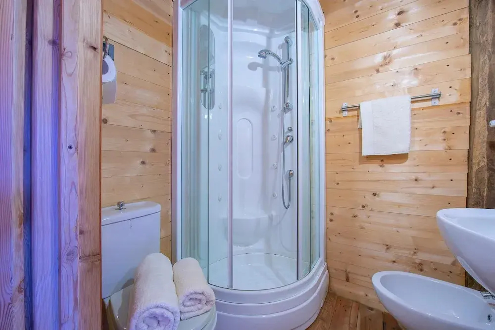 Le Fratte Sport and Relax in Hilly Area