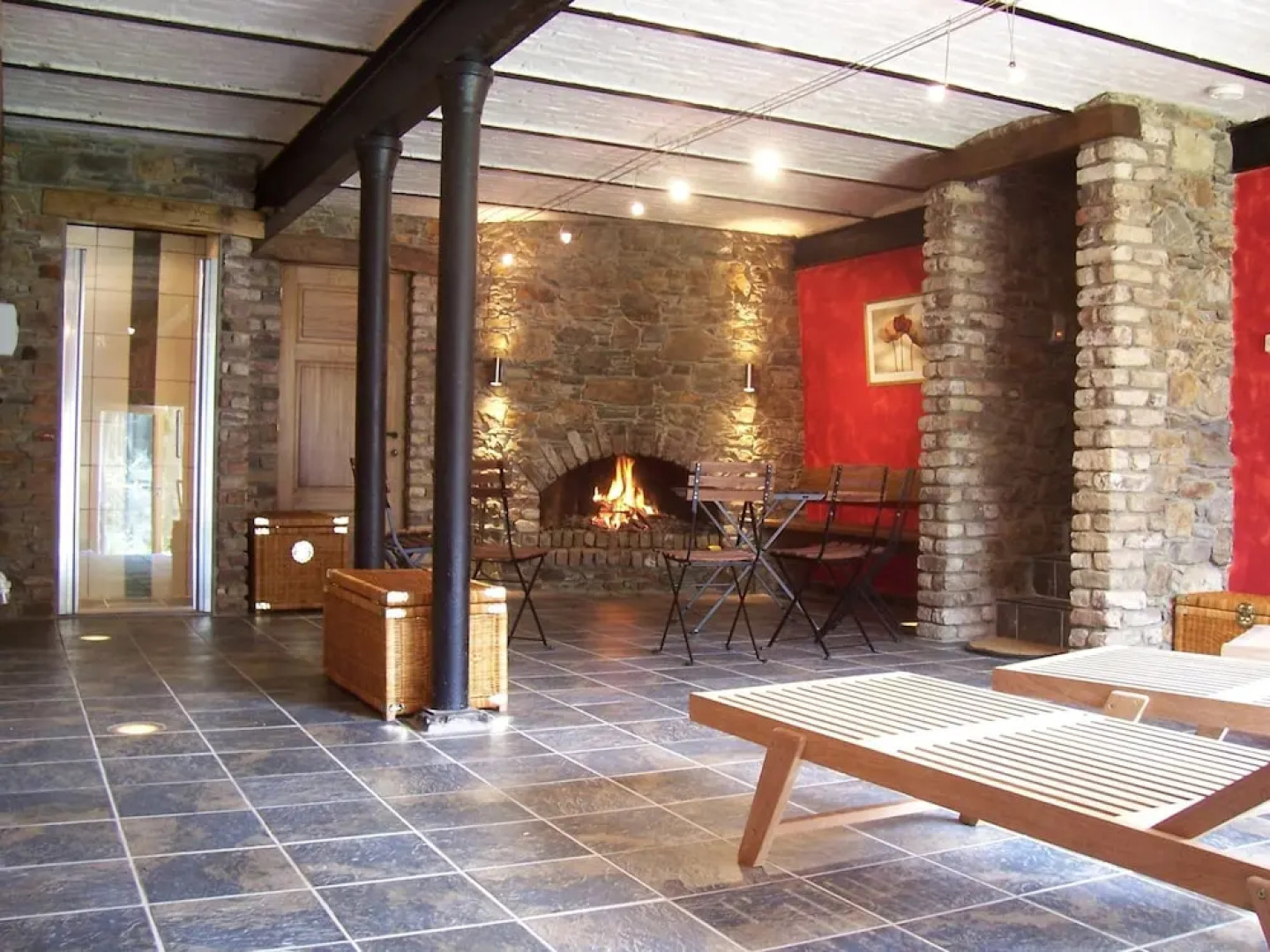 Well Kept Gite, Short Distance From the River and Forest