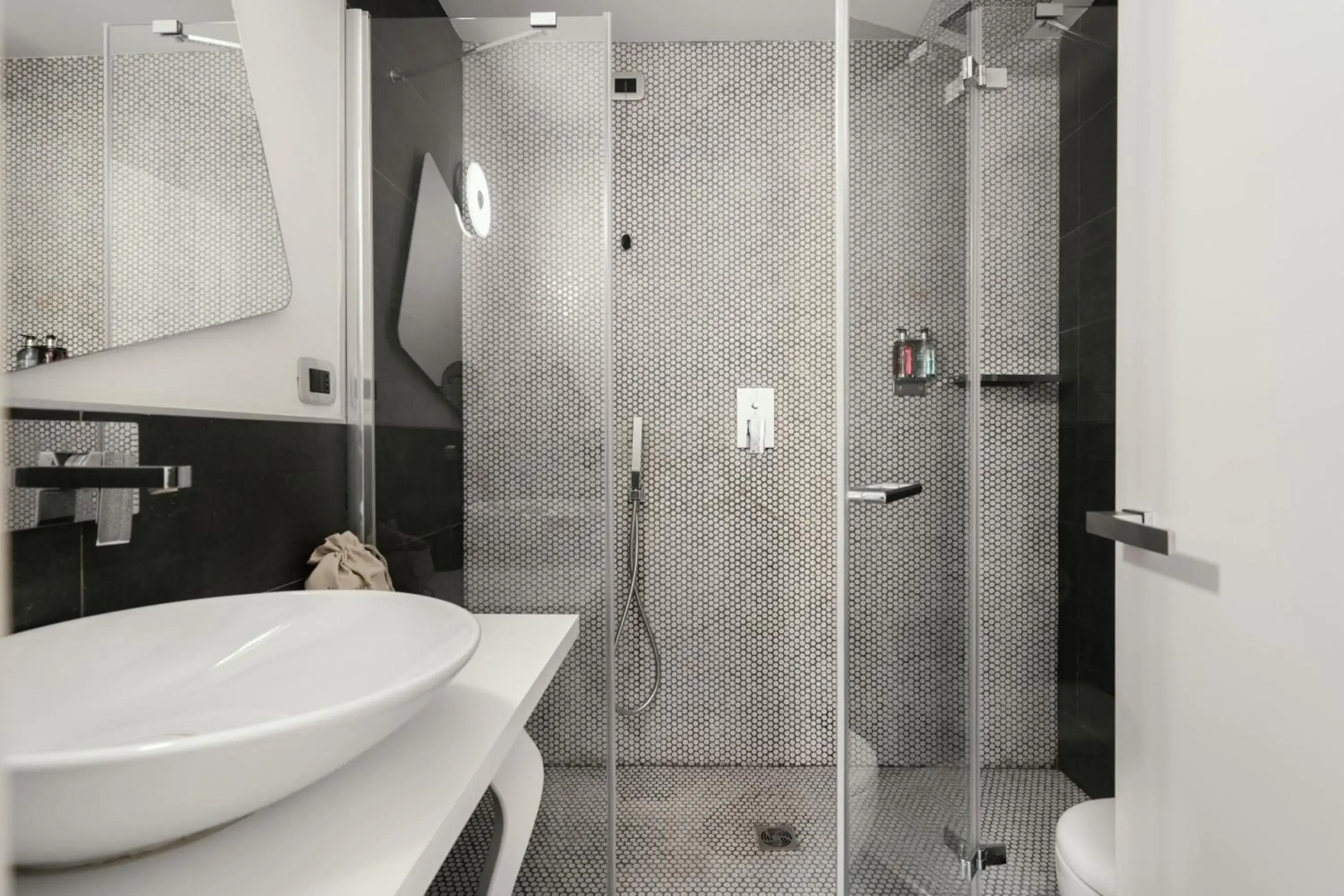 Montenapoleone Suites