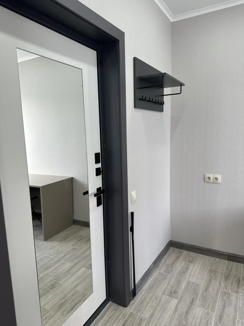 Первомайский