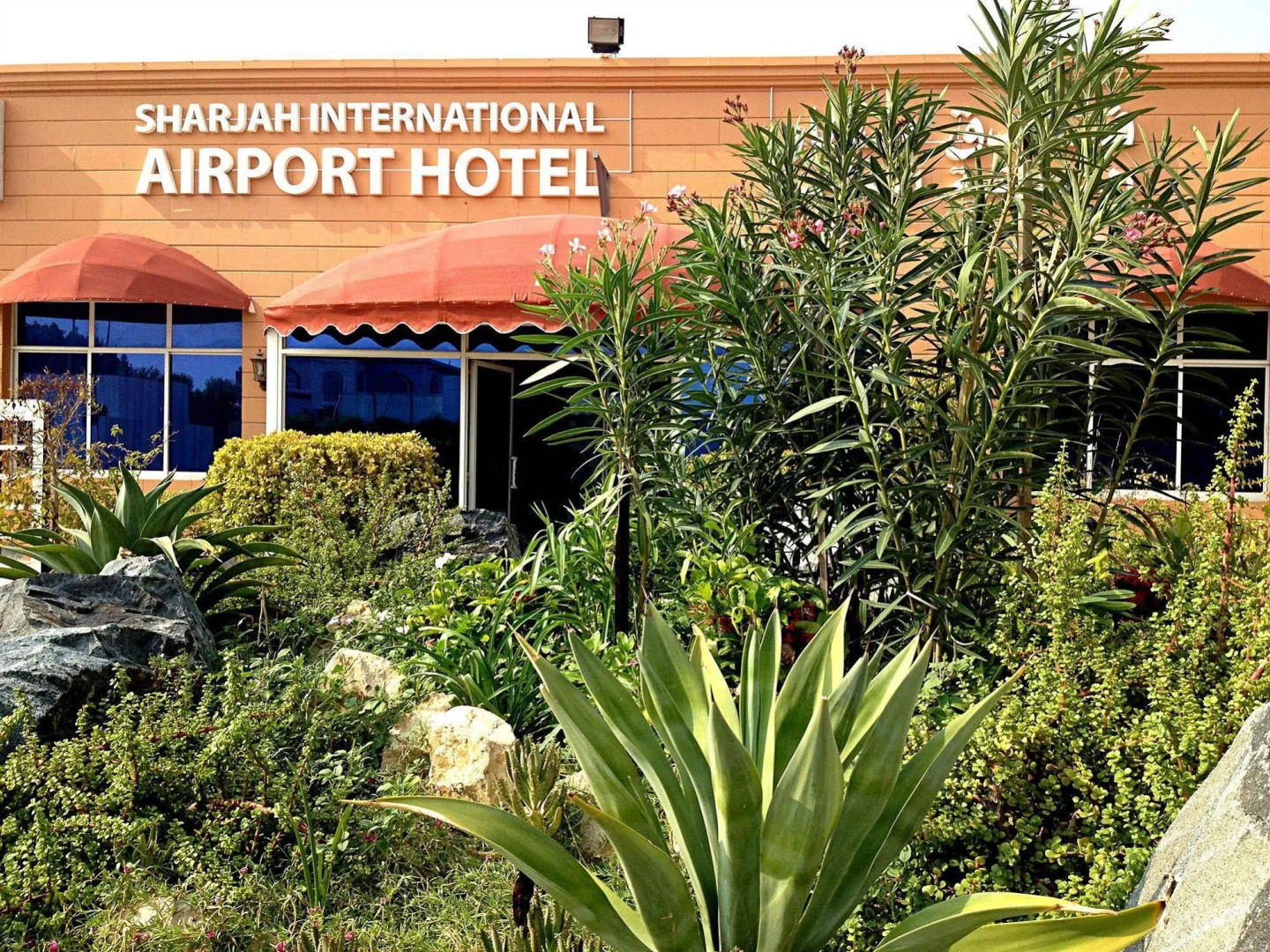 Sharjah International Airport Hotel