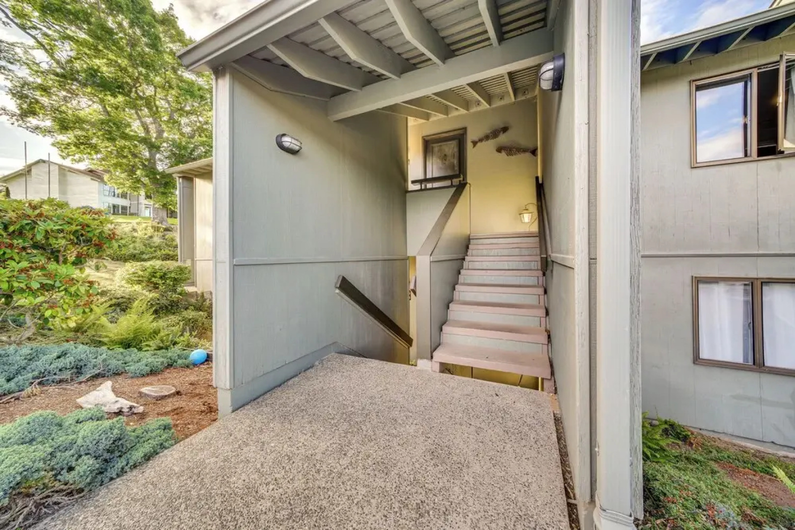 Water Views & Marina Access: Port Ludlow Getaway