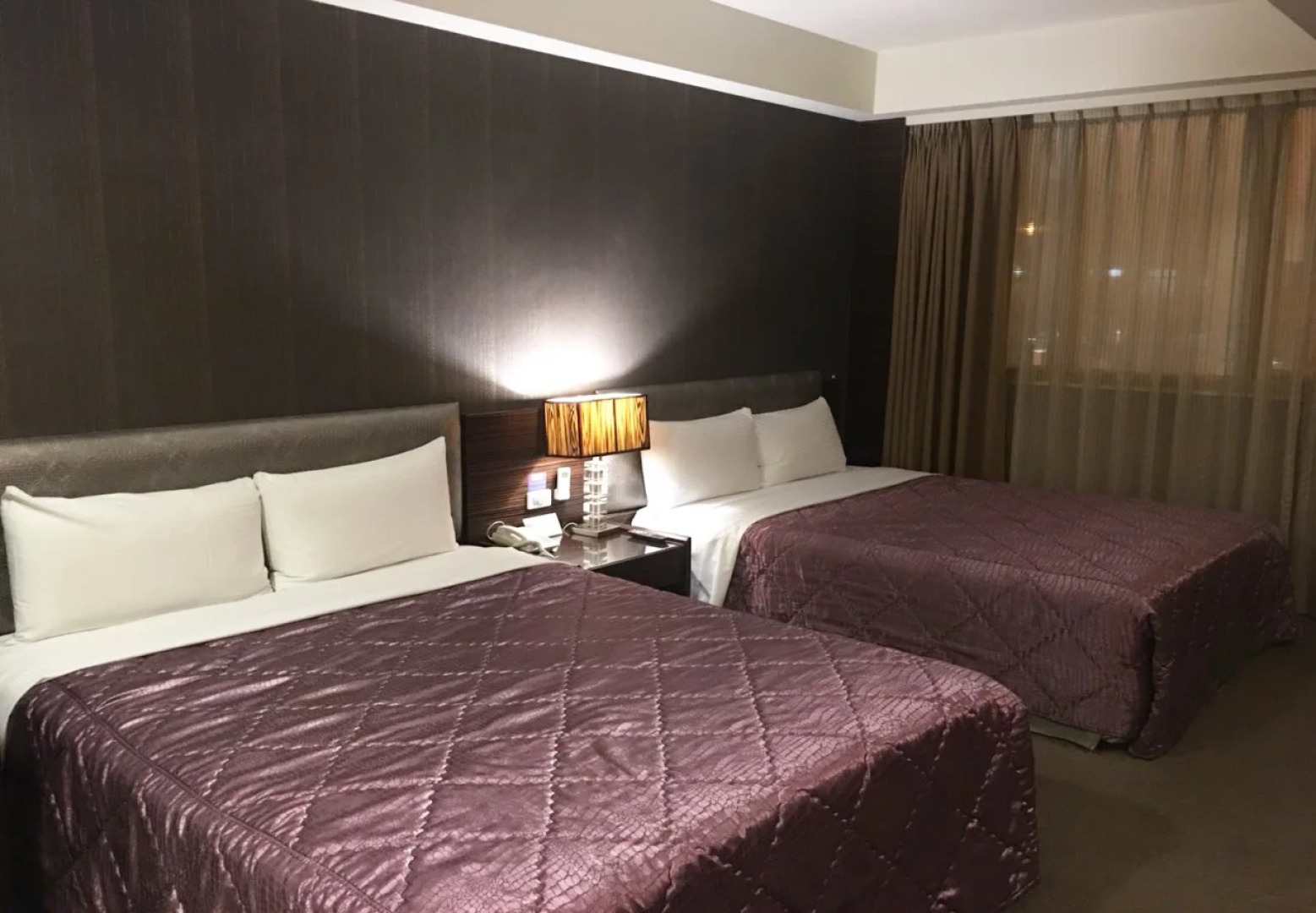 Mou Hotel - Luchuan