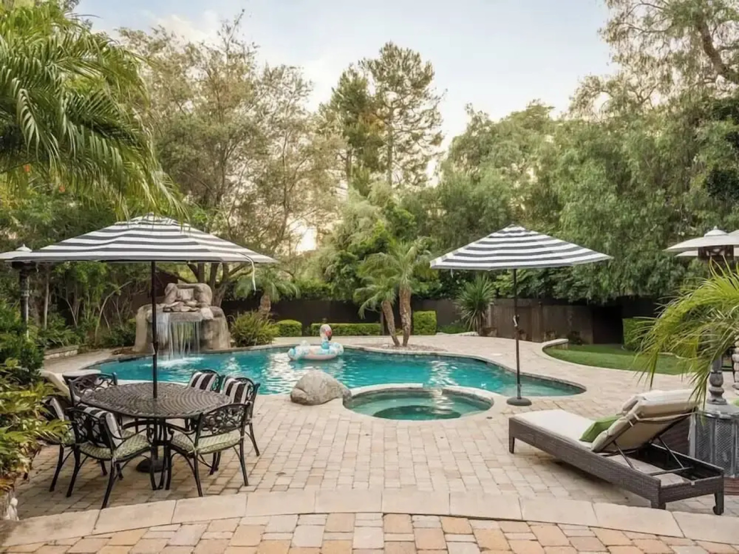 Luxury 5br 3 5ba w Pool Hot Tub