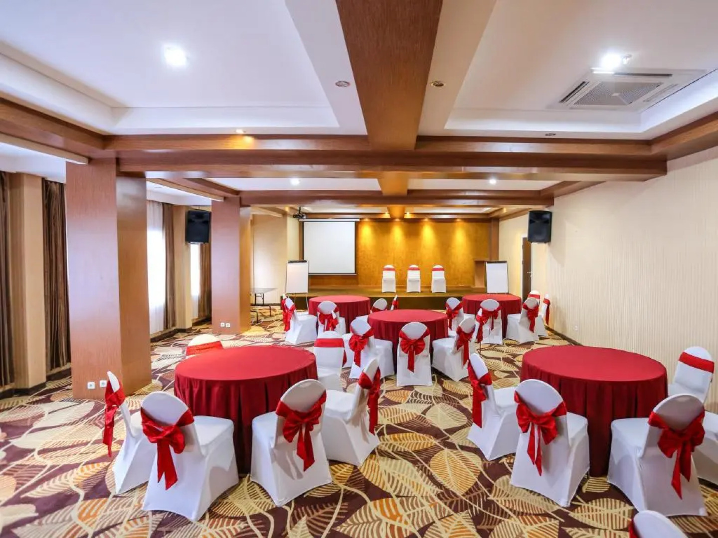 Sylvia Hotel Premier Kupang