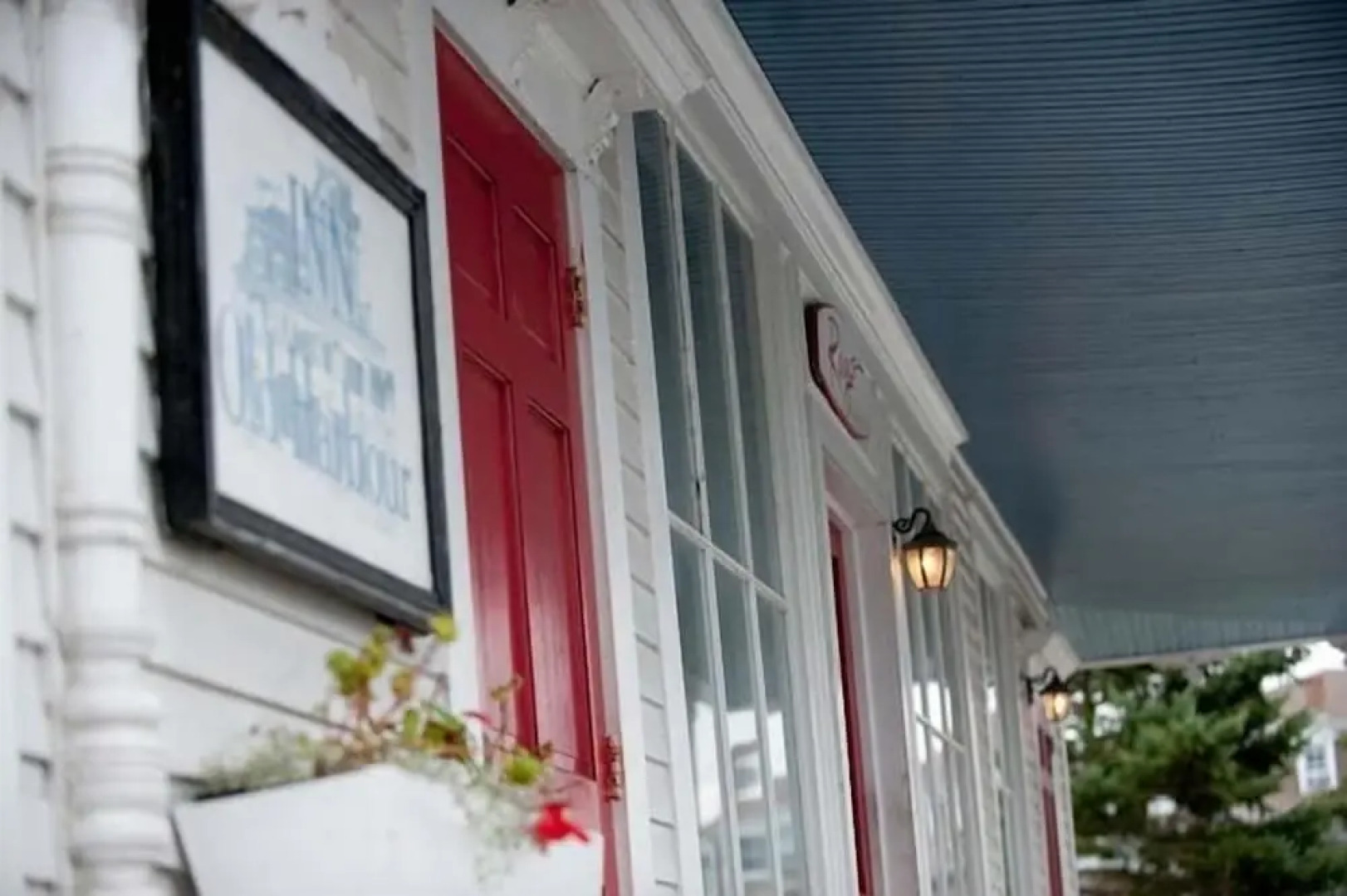 The Inn at Old Harbor