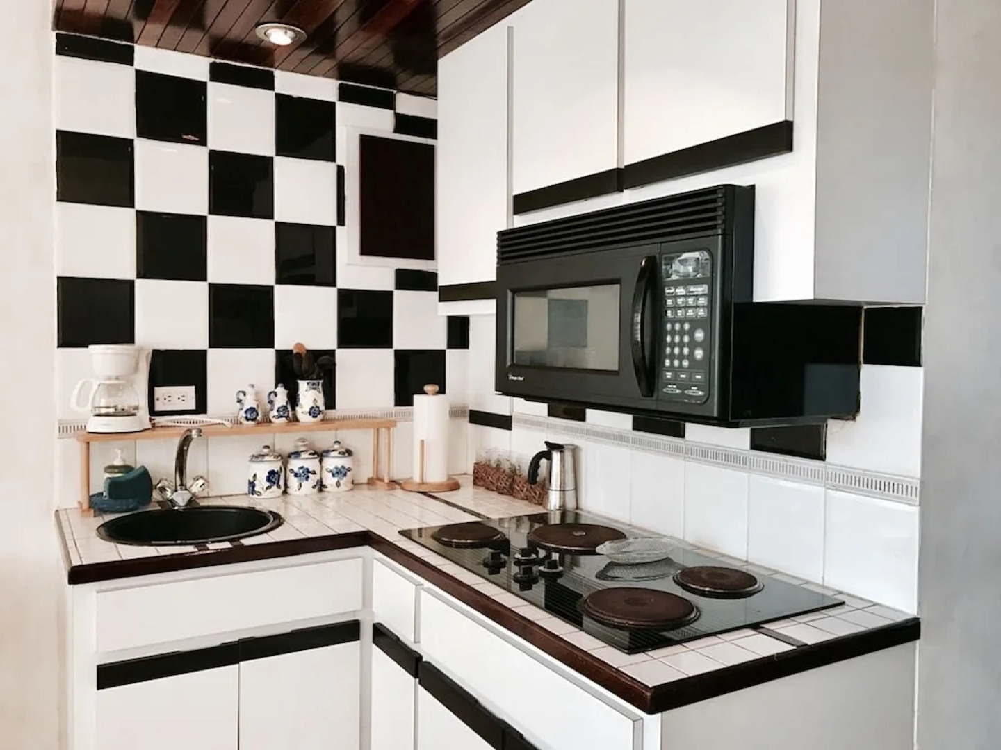 Cocomar Beachview Studios