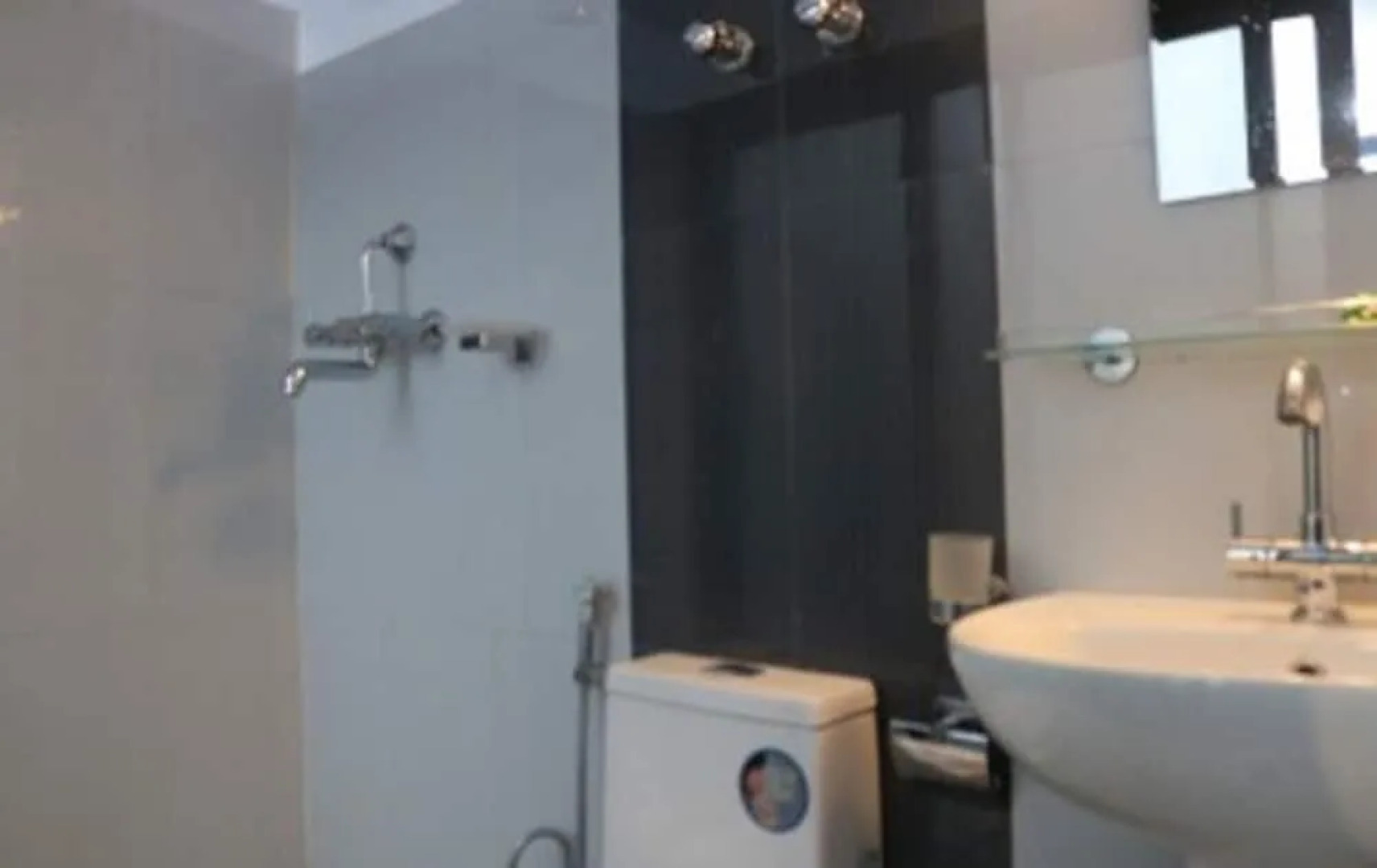 Oyo 472 Hotel Tapowan And Restaurant