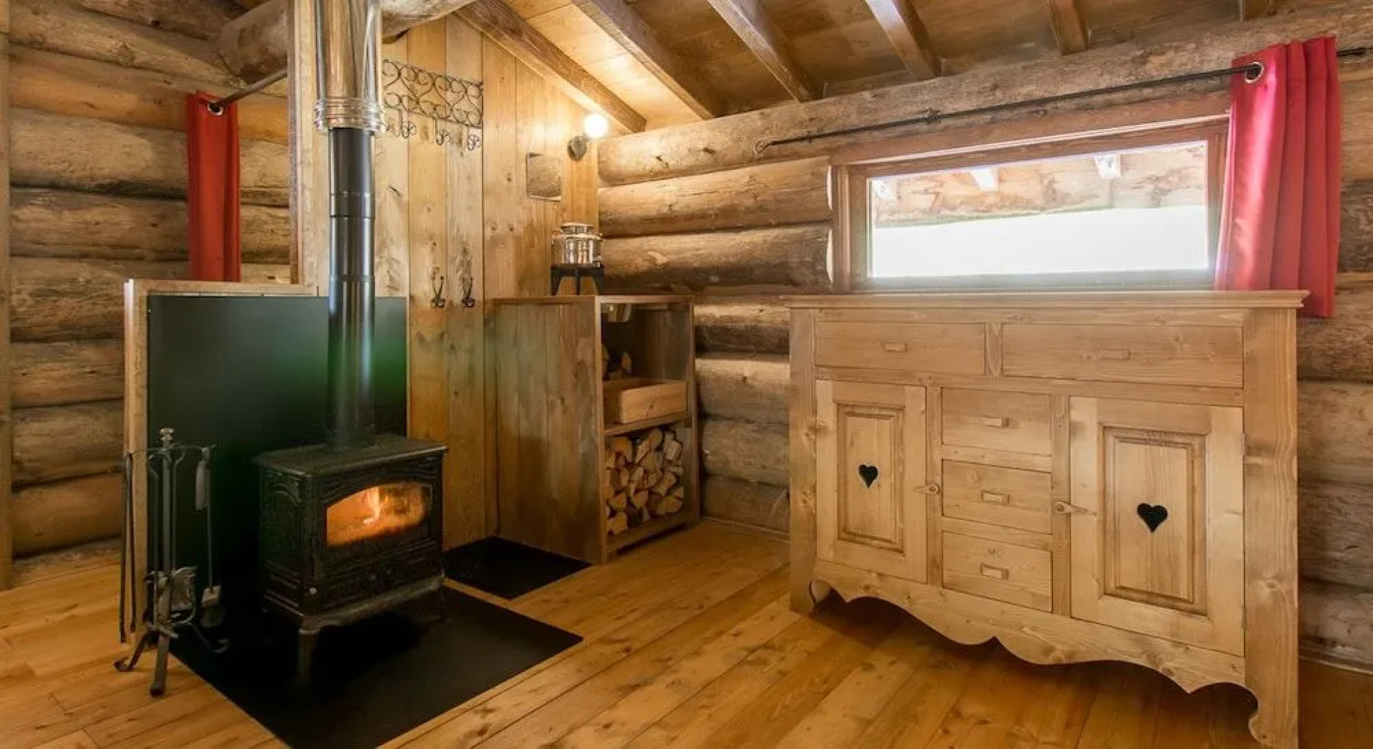 Ma Cabane en Montagne Insolite