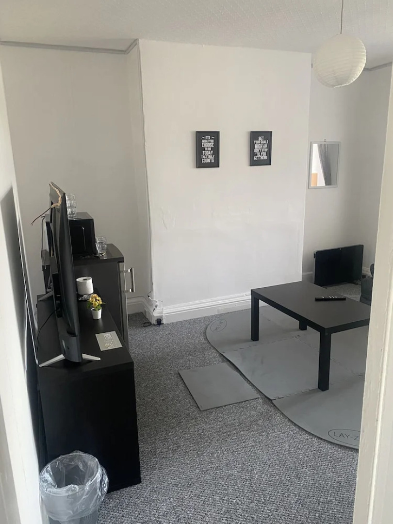 Sapphire Suites, Stunning 2-bed House in Bradford