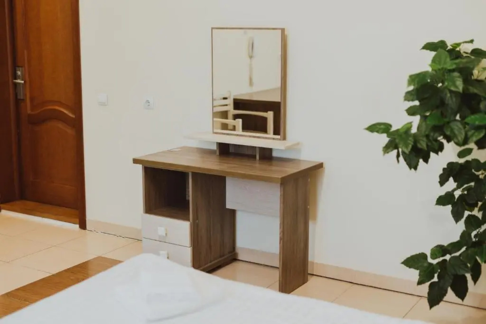 Hotel-Restaurant Complex Trio