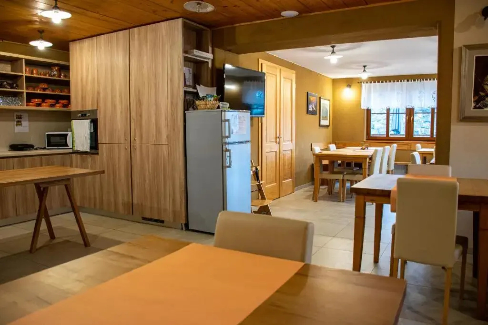 youth hostel arsviva