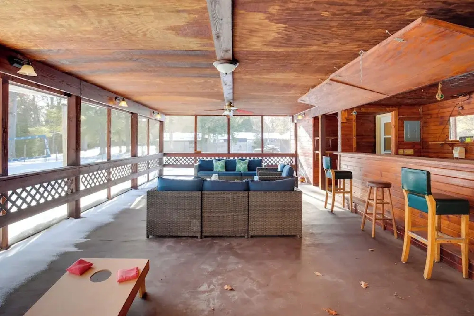 Outdoor Wet Bar: Spacious Eagle River Retreat!