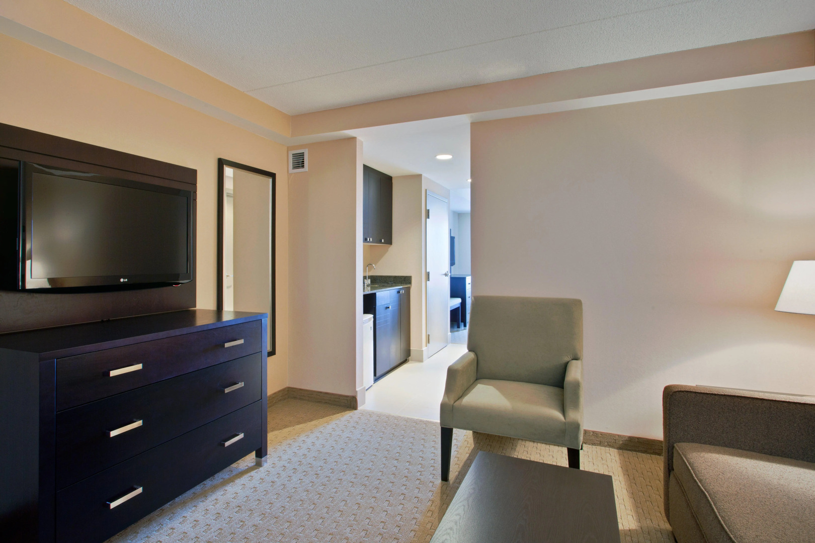 Holiday Inn Express & Suites Ottawa West - Nepean by IHG