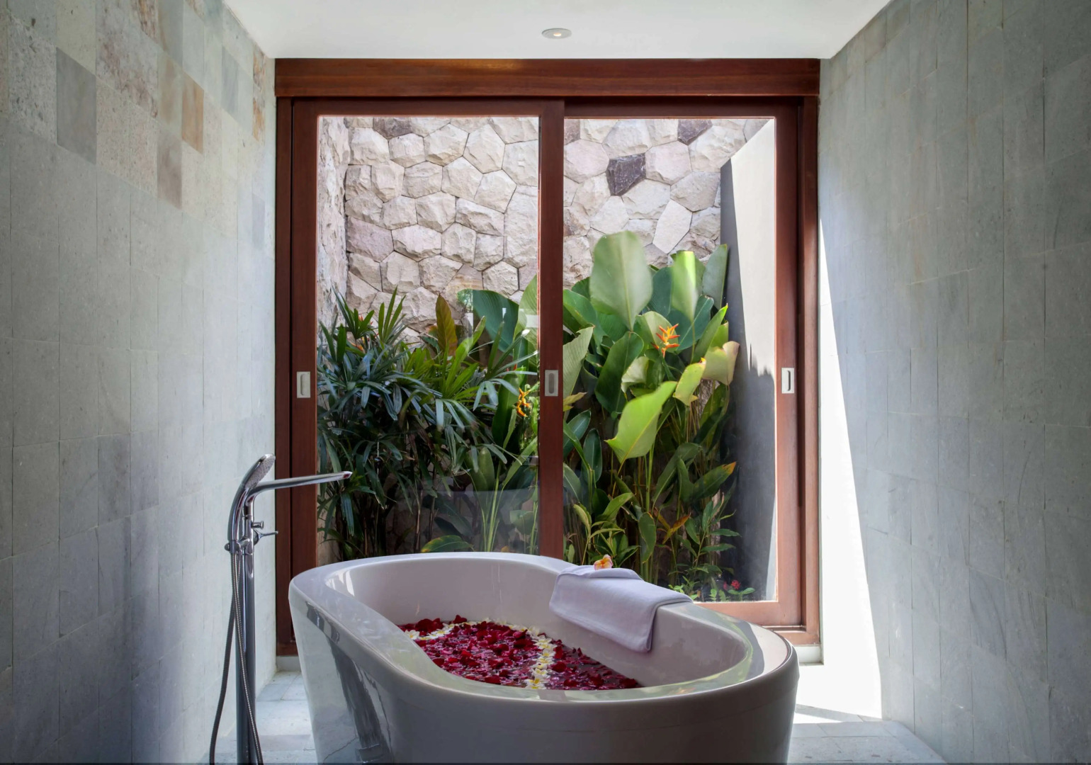 Wyndham Tamansari Jivva Resort Bali