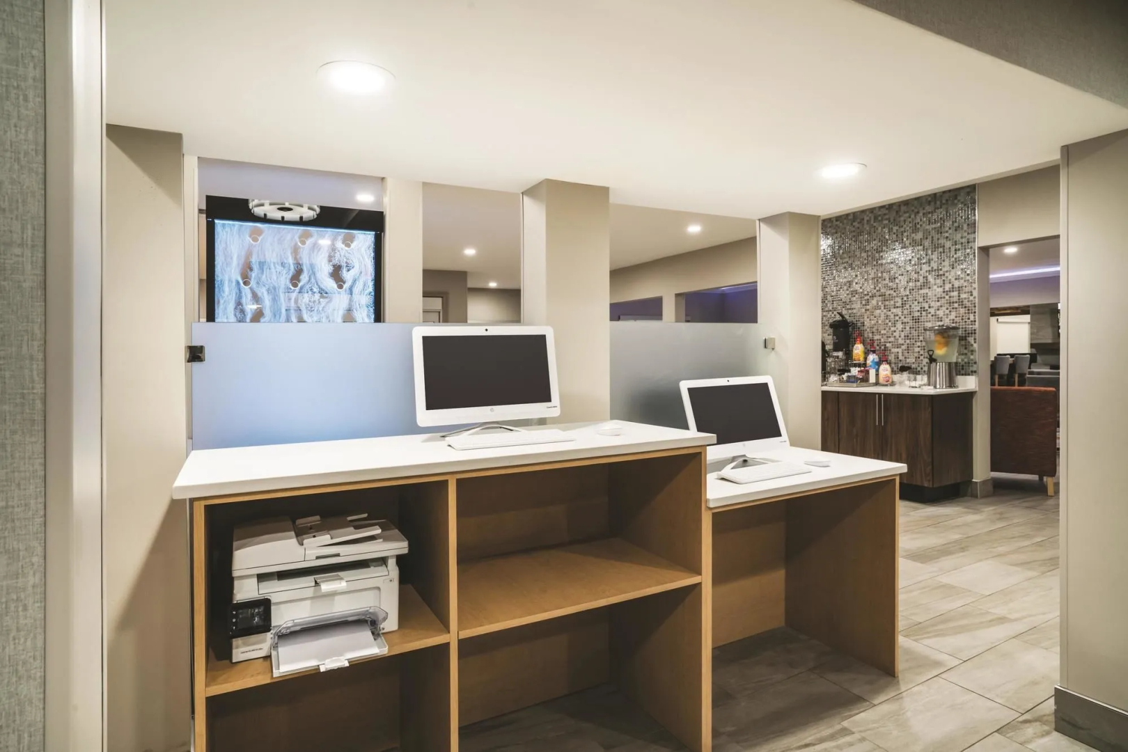 La Quinta Inn & Suites by Wyndham Chattanooga North - Hixson