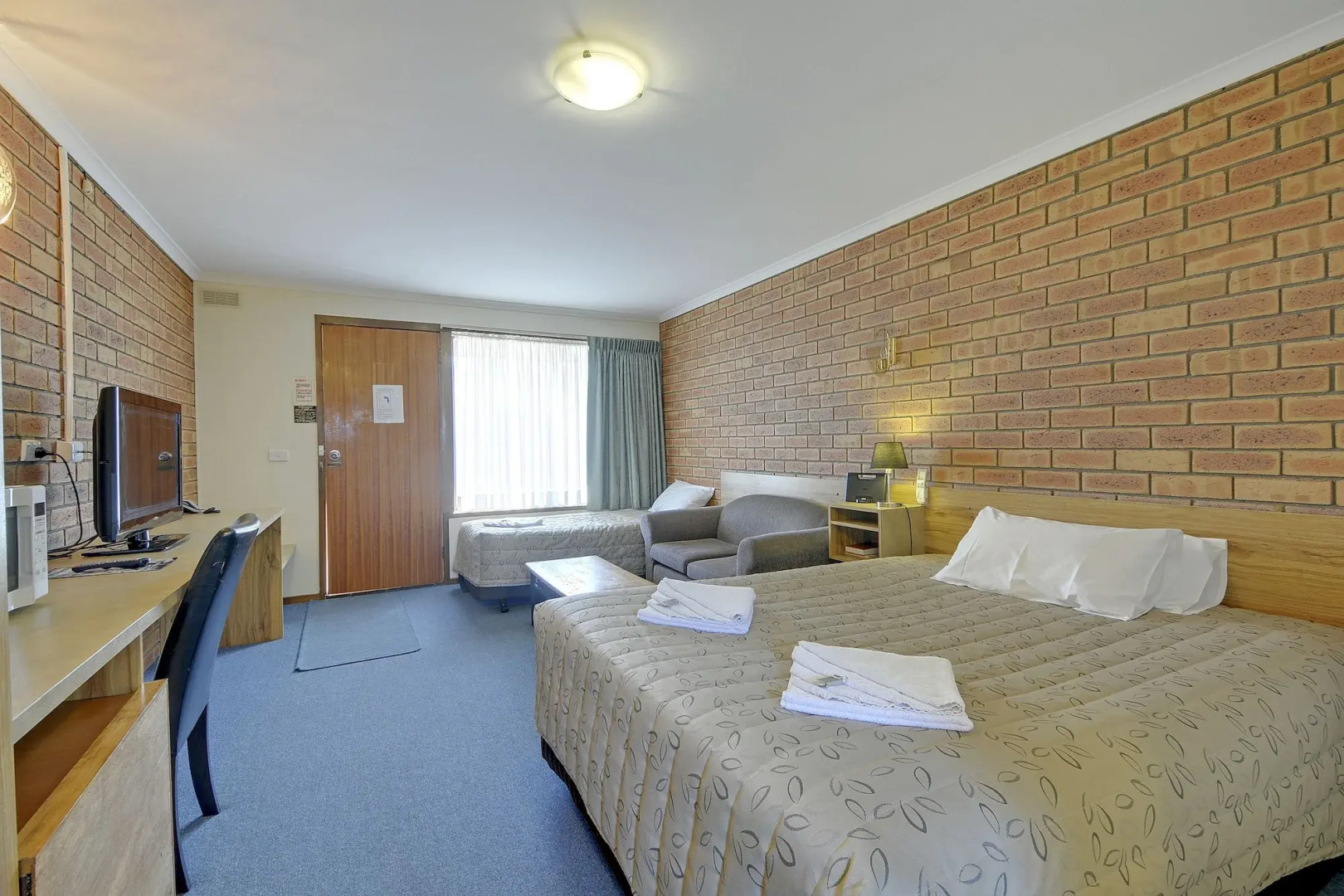 Always Welcome Motel