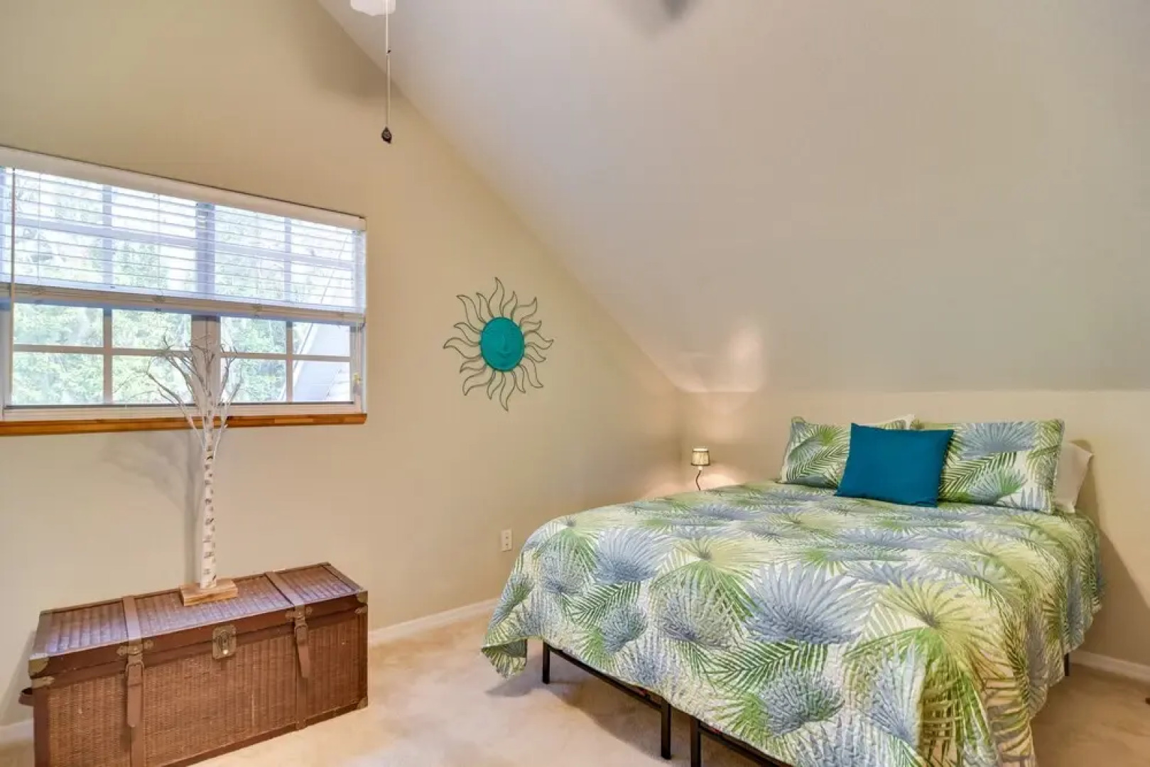 Palm Harbor Home w/ Private Pool, 4 Mi to Beach