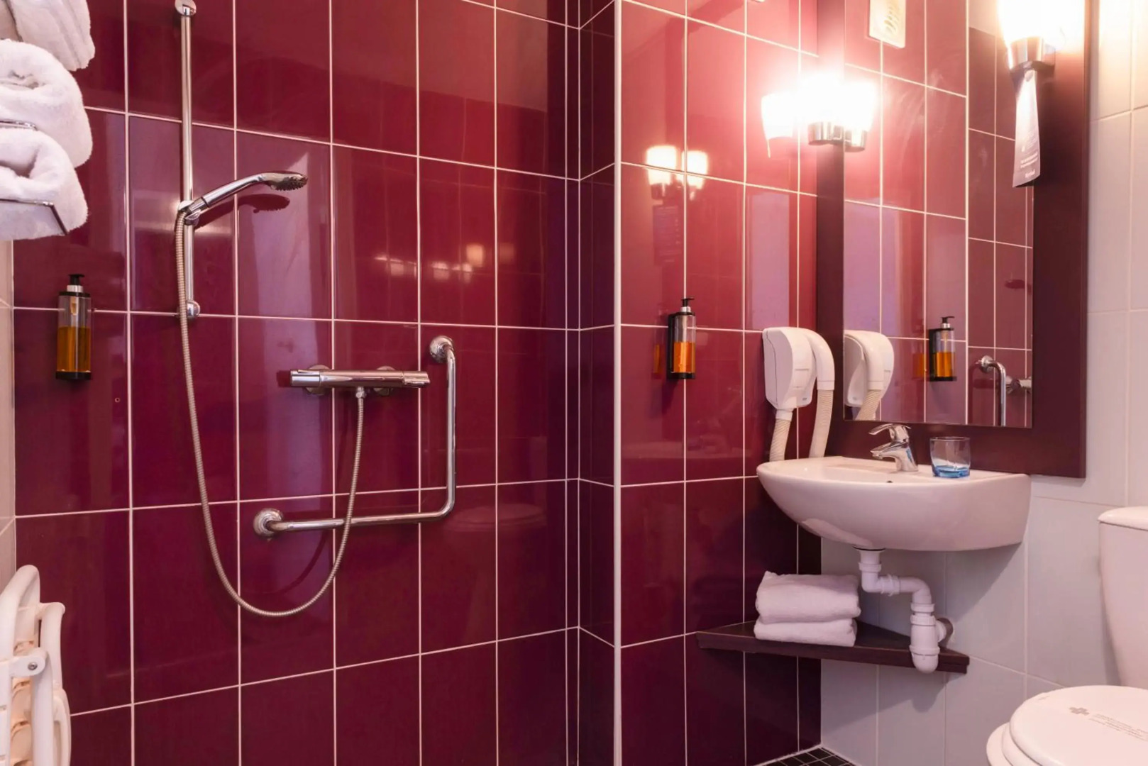 Kyriad Dieppe - Saint Aubin Sur Scie