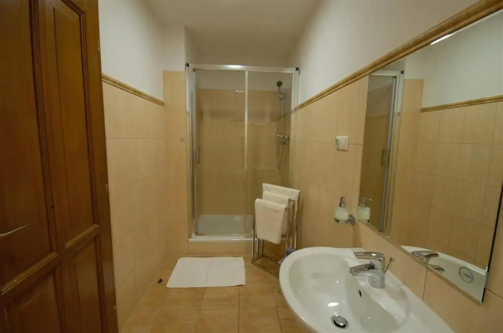 Pension/Apartments Kúria na Táloch