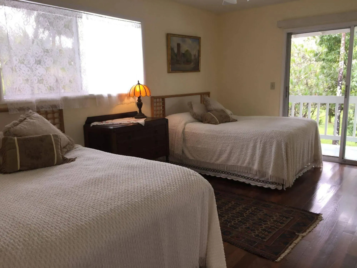 Lava Tree Tropic Inn