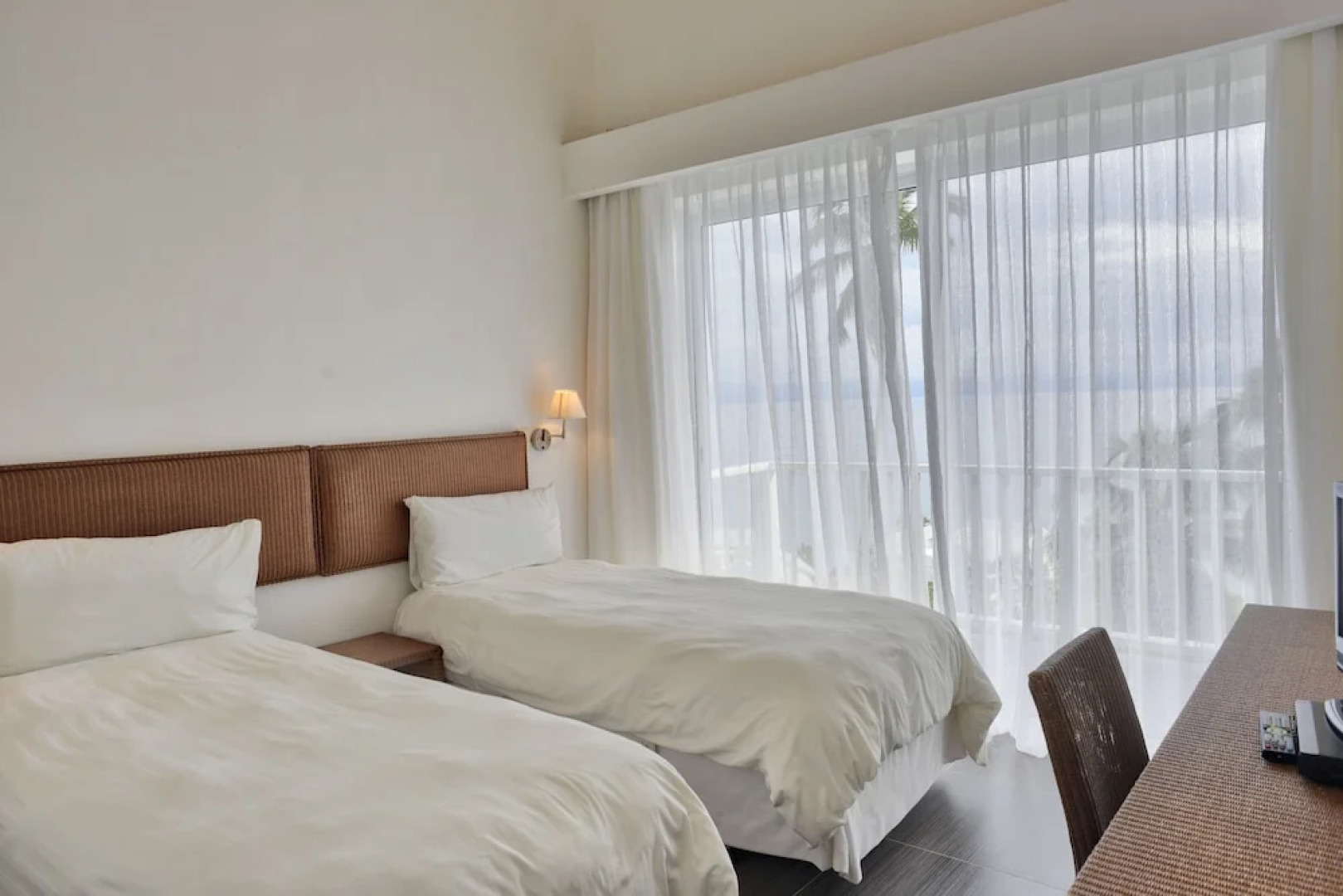 Bluebay Vacation Rentals At Vista Mare