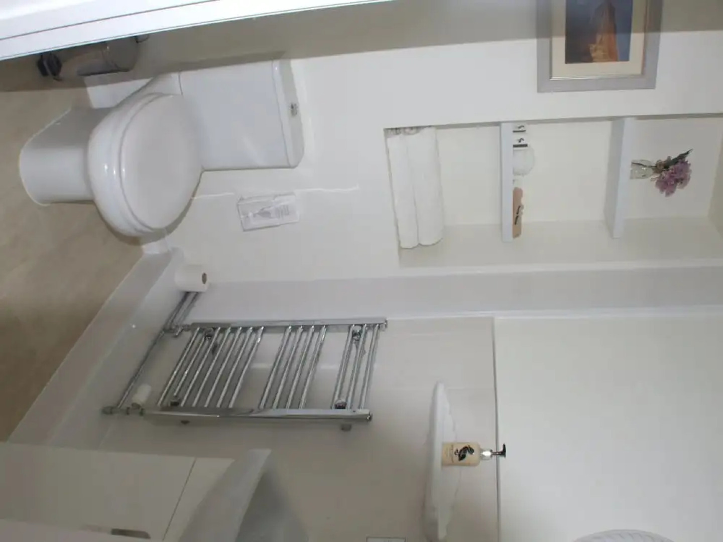 Tides Reach Guest House