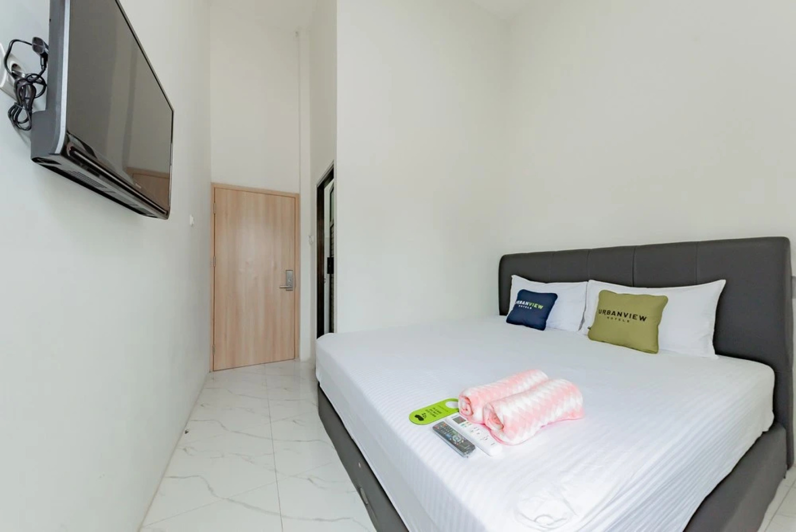 Urbanview Hotel La De Grizz Syariah Sampit by RedDoorz
