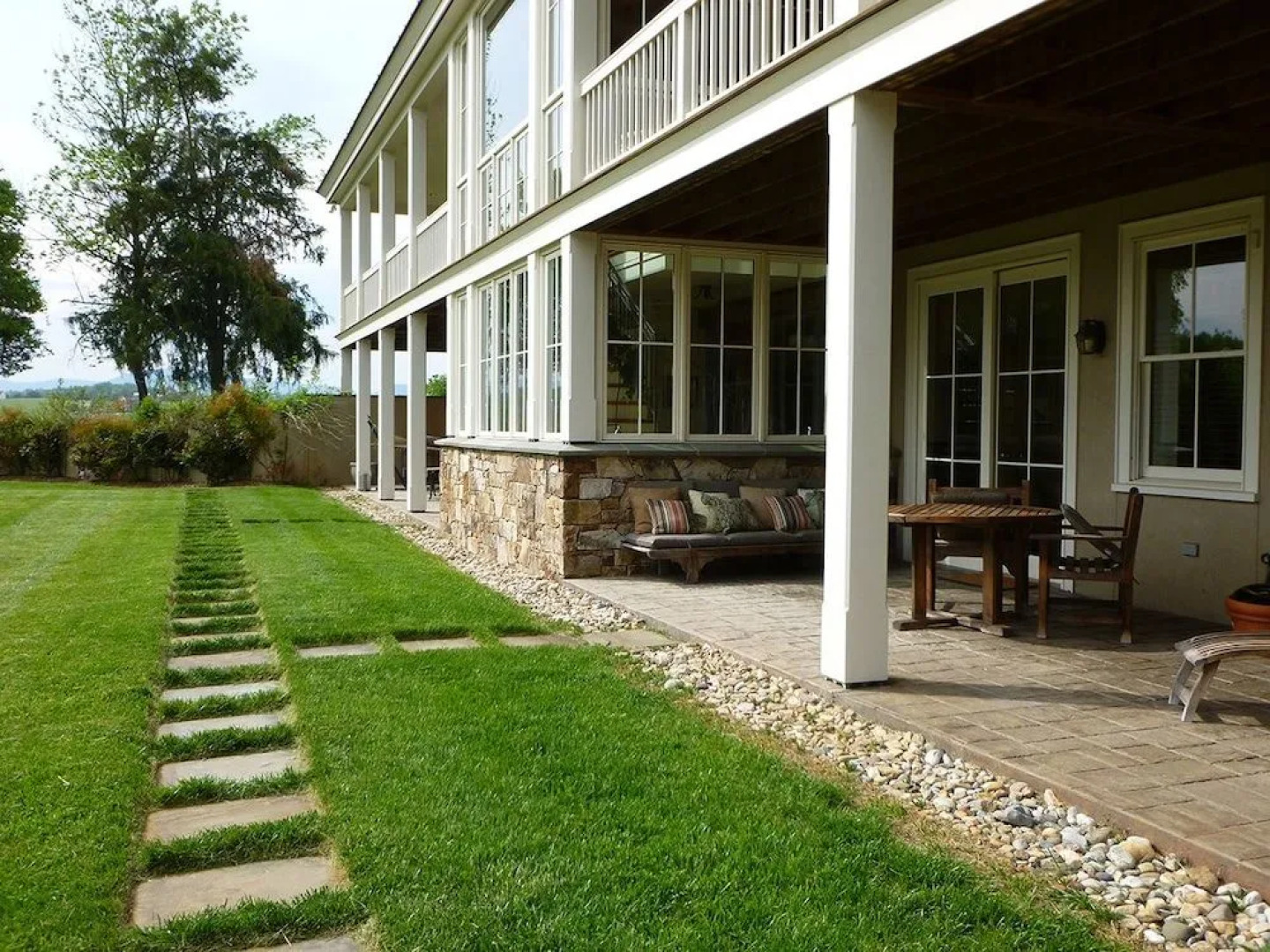 Cedar Spring Inn & Spa