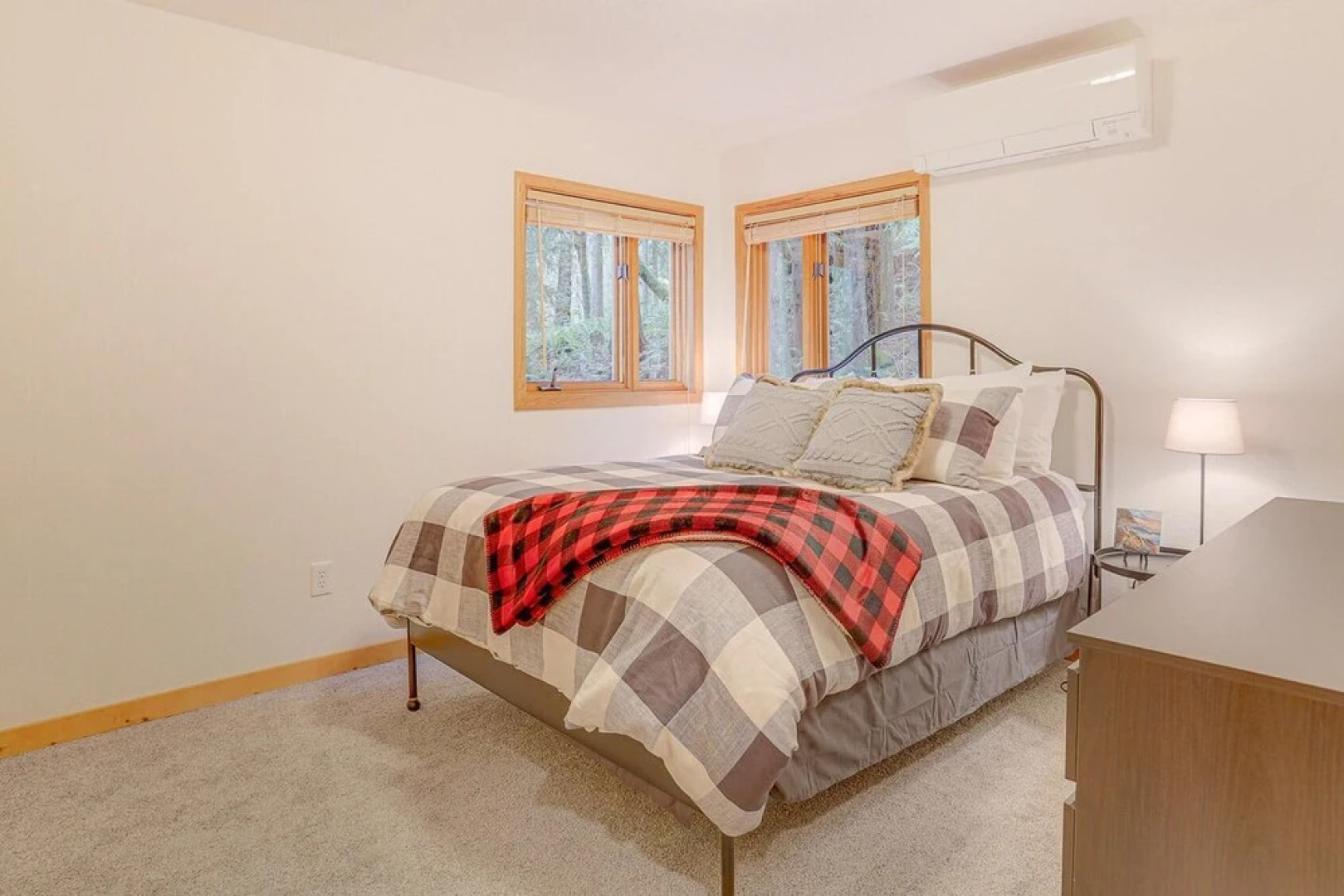 Huckleberry Mountain Lodge