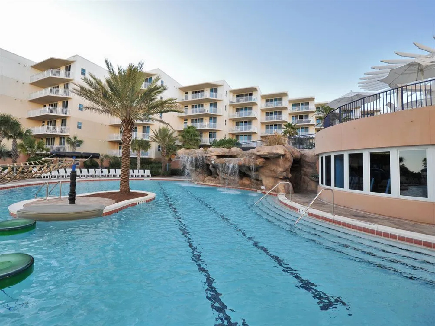 Waterscape Condominiums