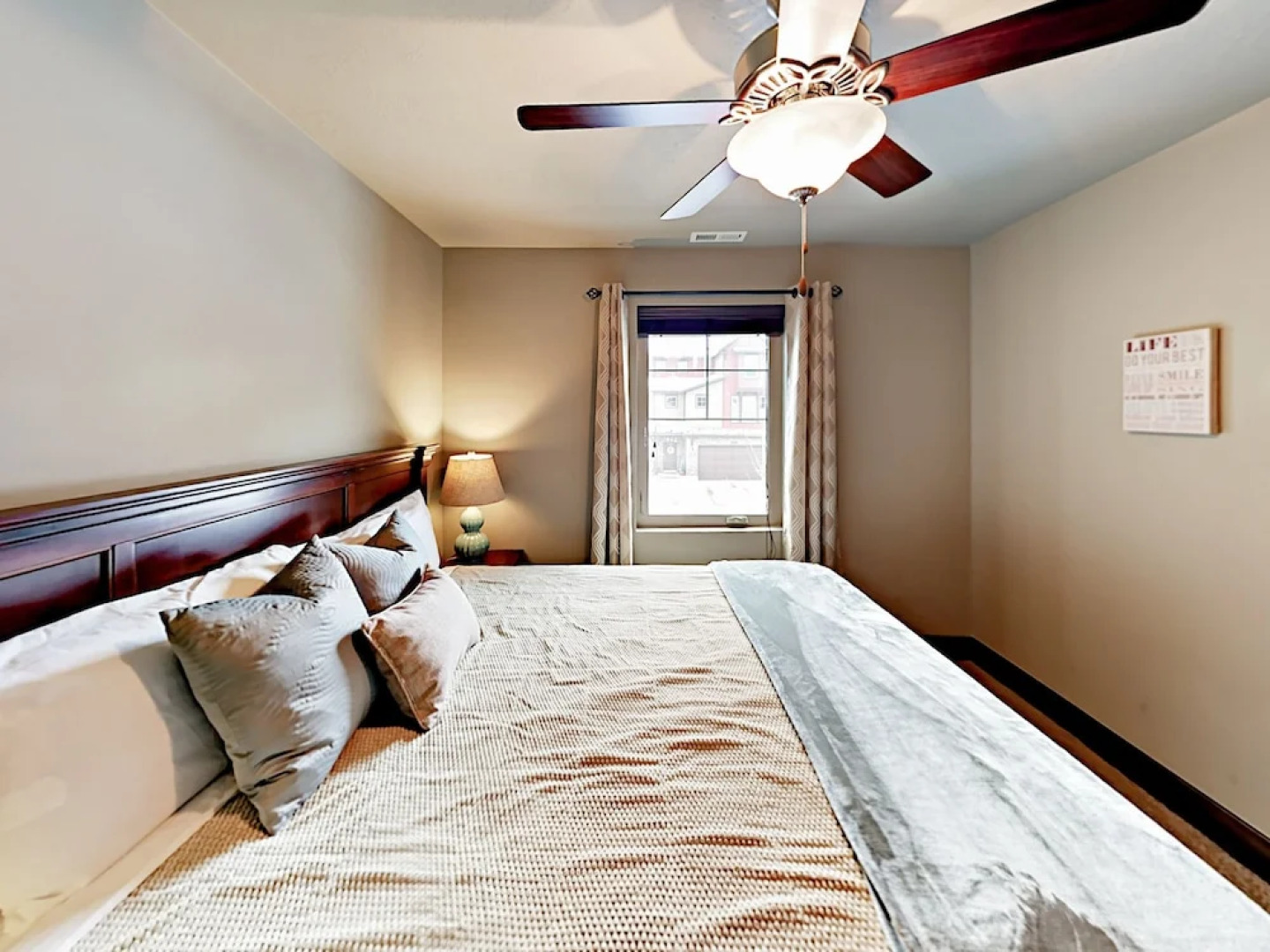 West Abigail - 4 Br Townhouse