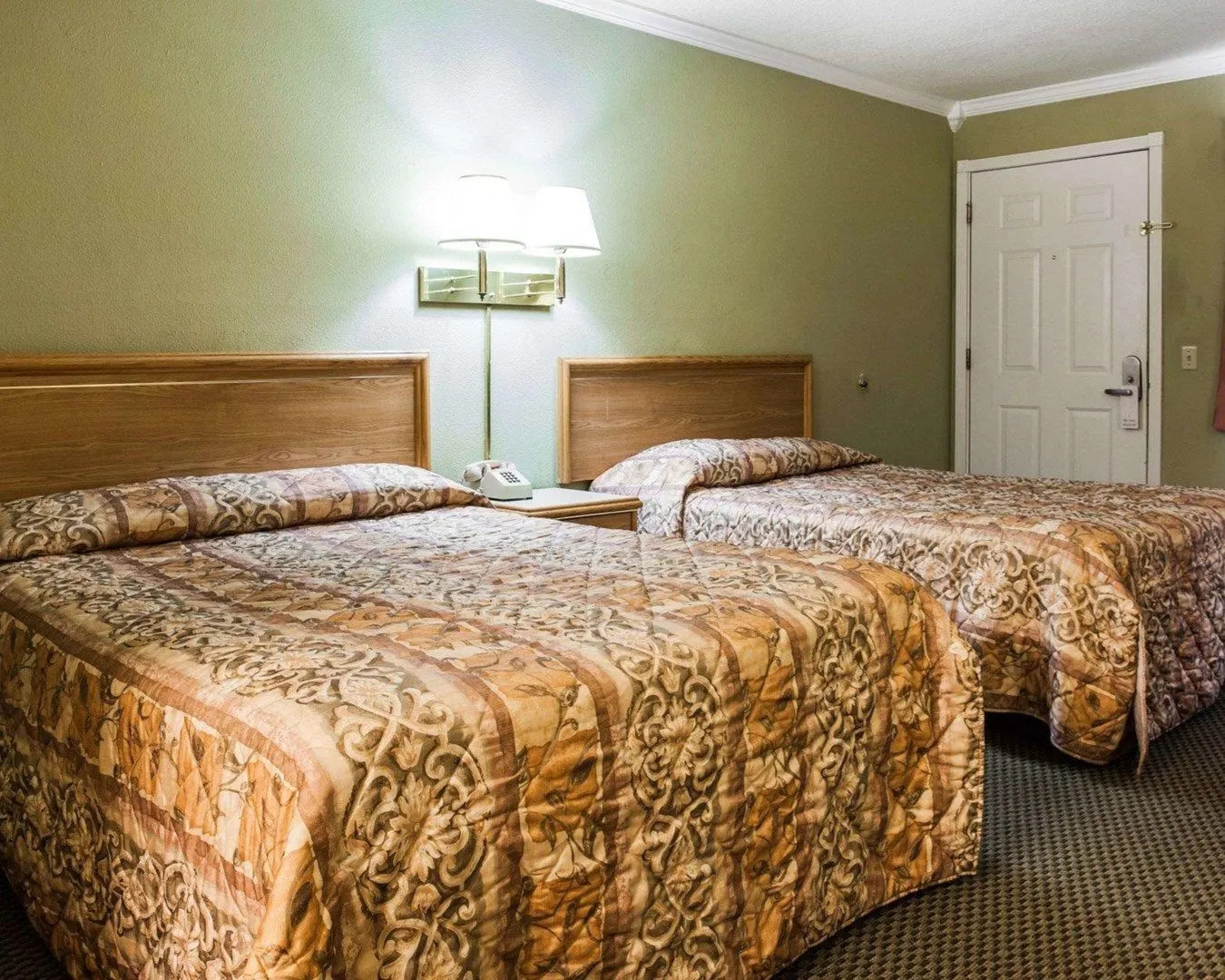 Capital O Stevenson Inn Riverside