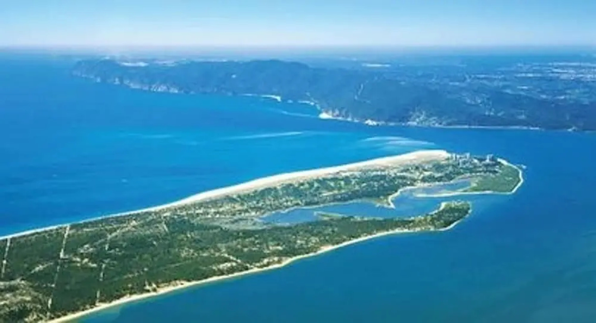 Apartment With one Bedroom in Troia, With Enclosed Garden - Near the Beach