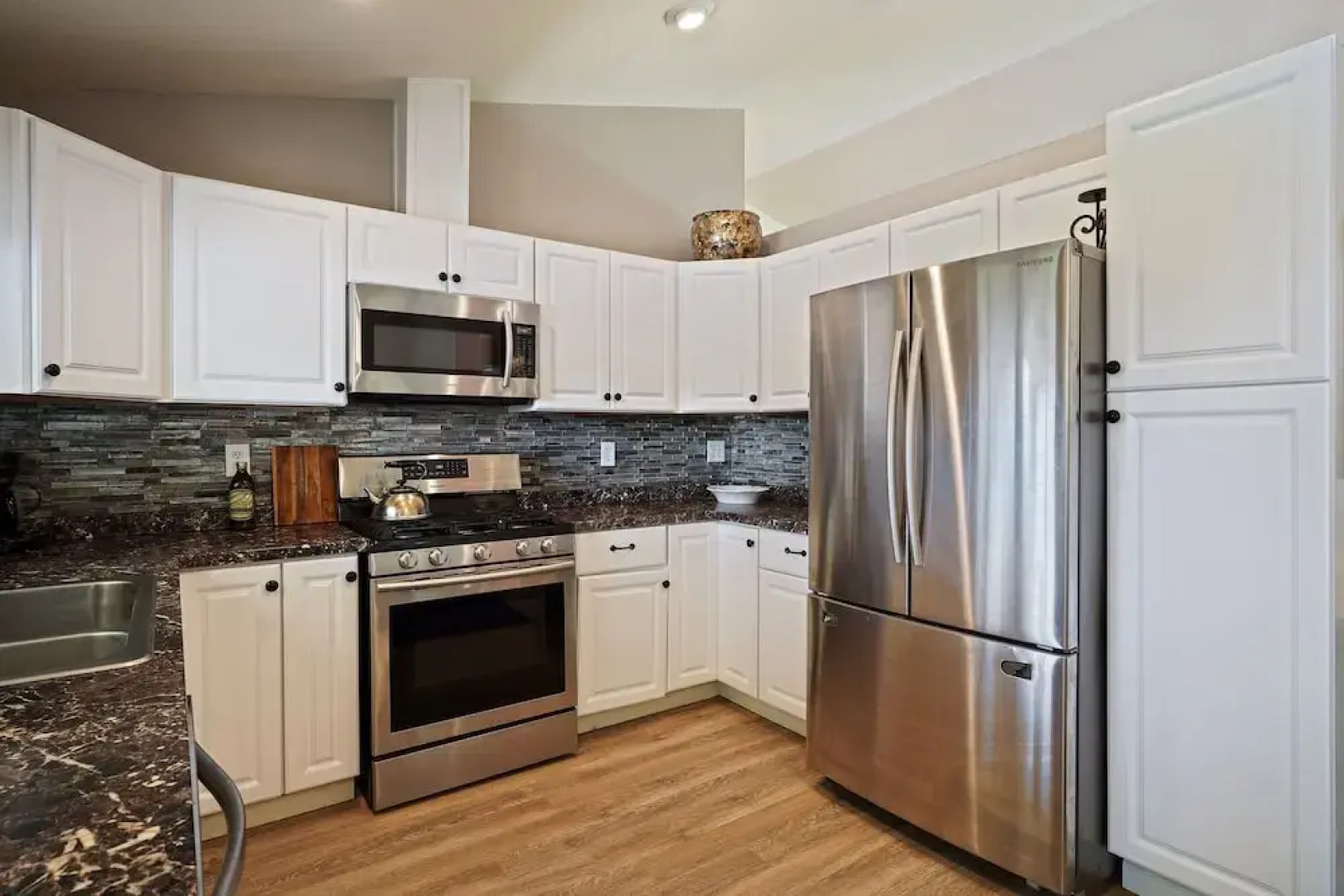 Canyon Cottage 3 Bedroom Home by Redawning